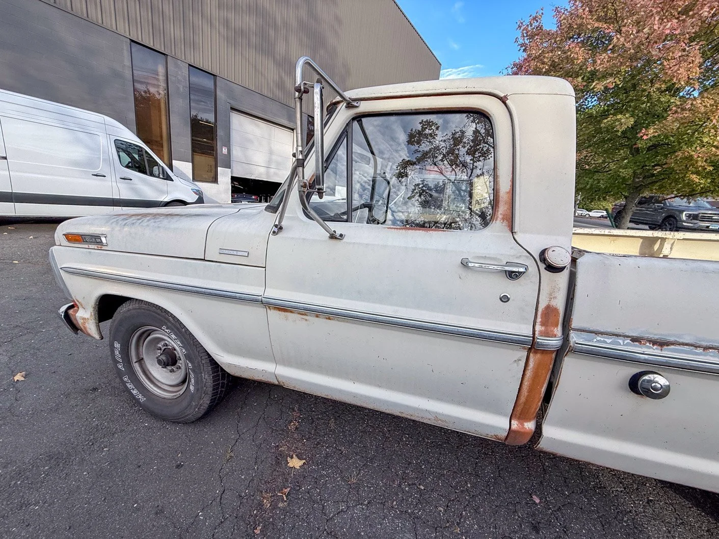 LO-Canyon-Ford F250-21.jpg