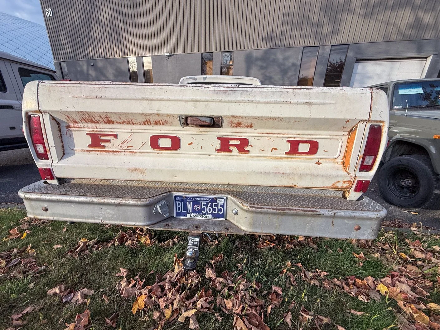 LO-Canyon-Ford F250-13.jpg