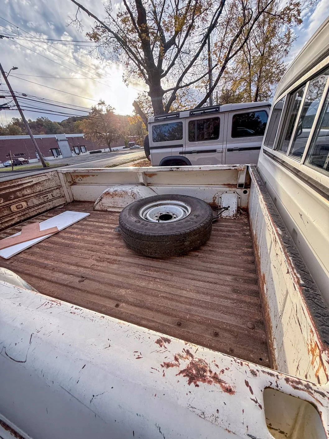 LO-Canyon-Ford F250-10.jpg