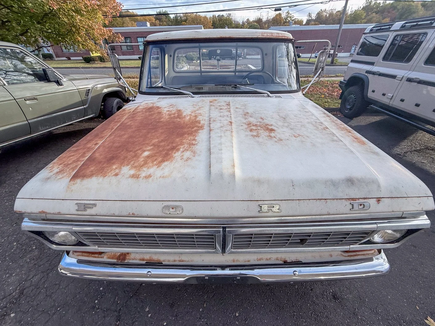 LO-Canyon-Ford F250-2.jpg