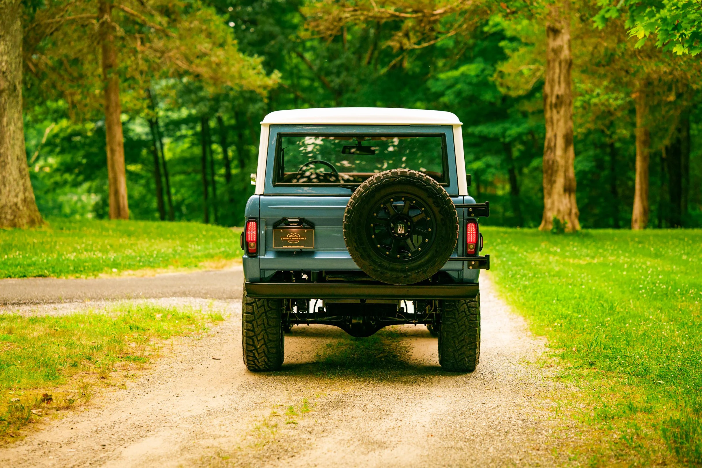 LO-Bandera-Bronco-06.jpg