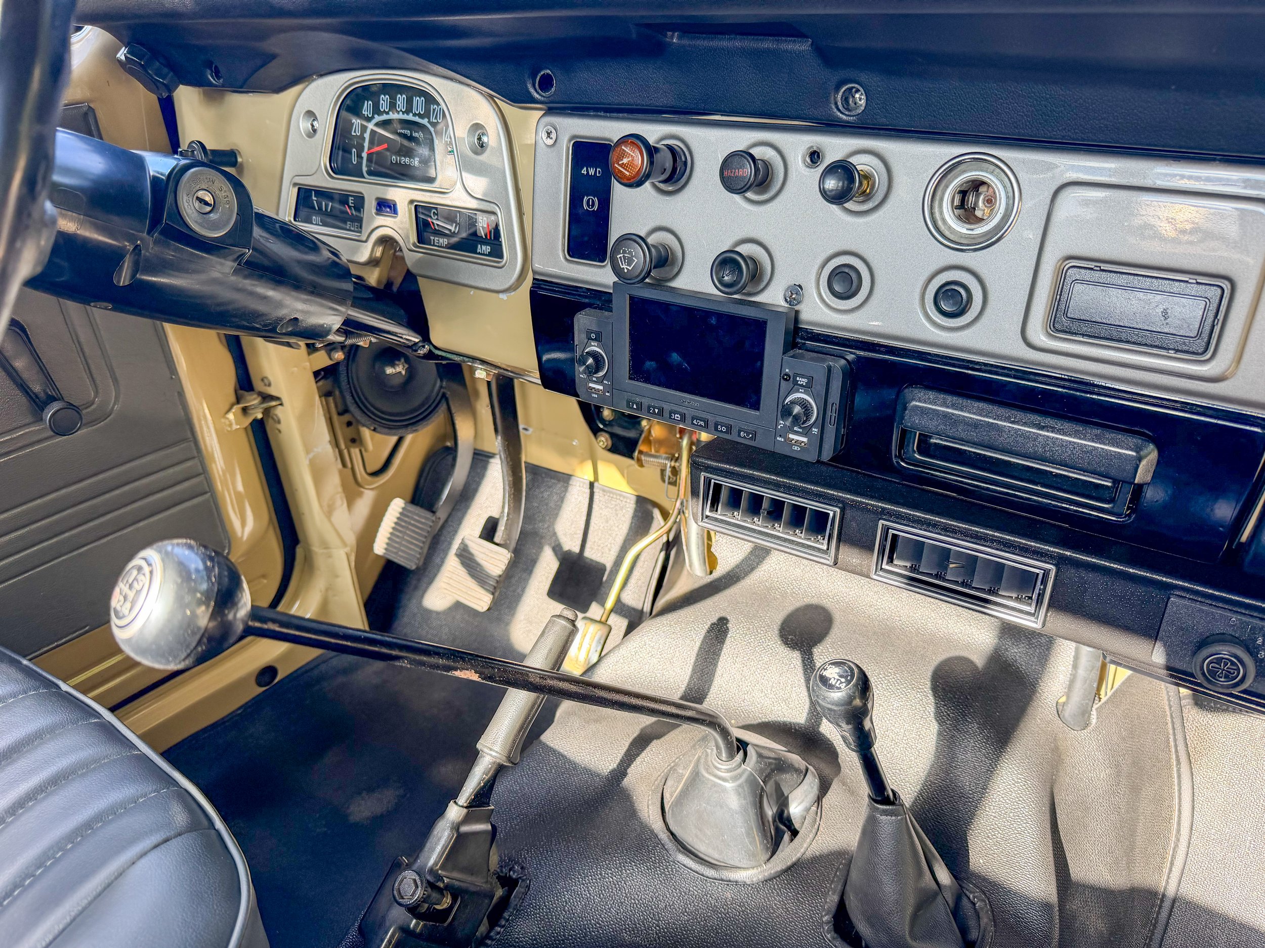 LO_Rocco_FJ45-_011.jpg