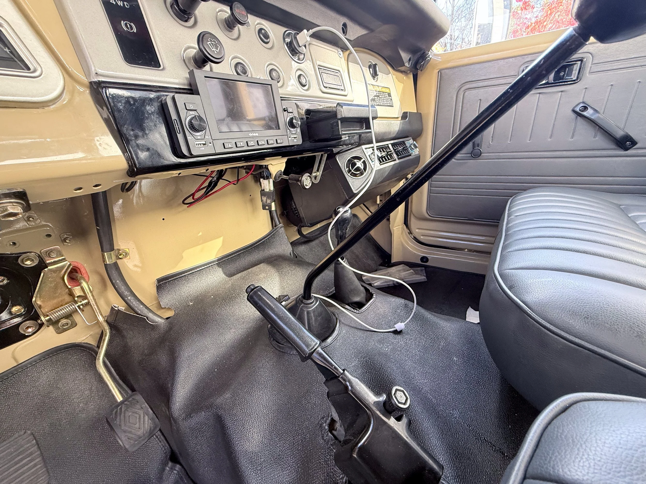 LO_Rocco_FJ45-_041.jpg