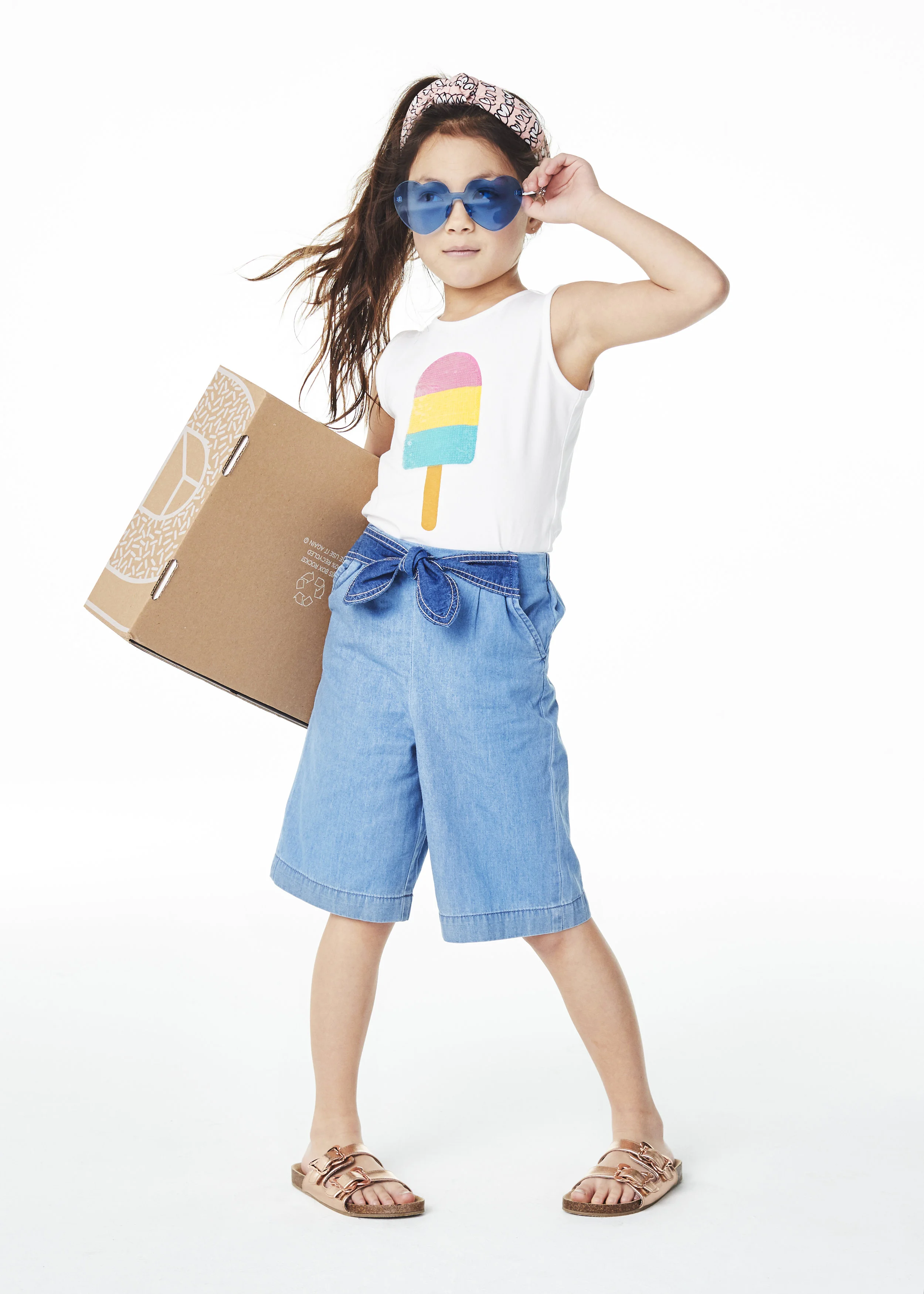 TG61_ZA_34B_KB_SP19_OnB_LITTLEGIRL_MODERNCASUAL_138.jpg