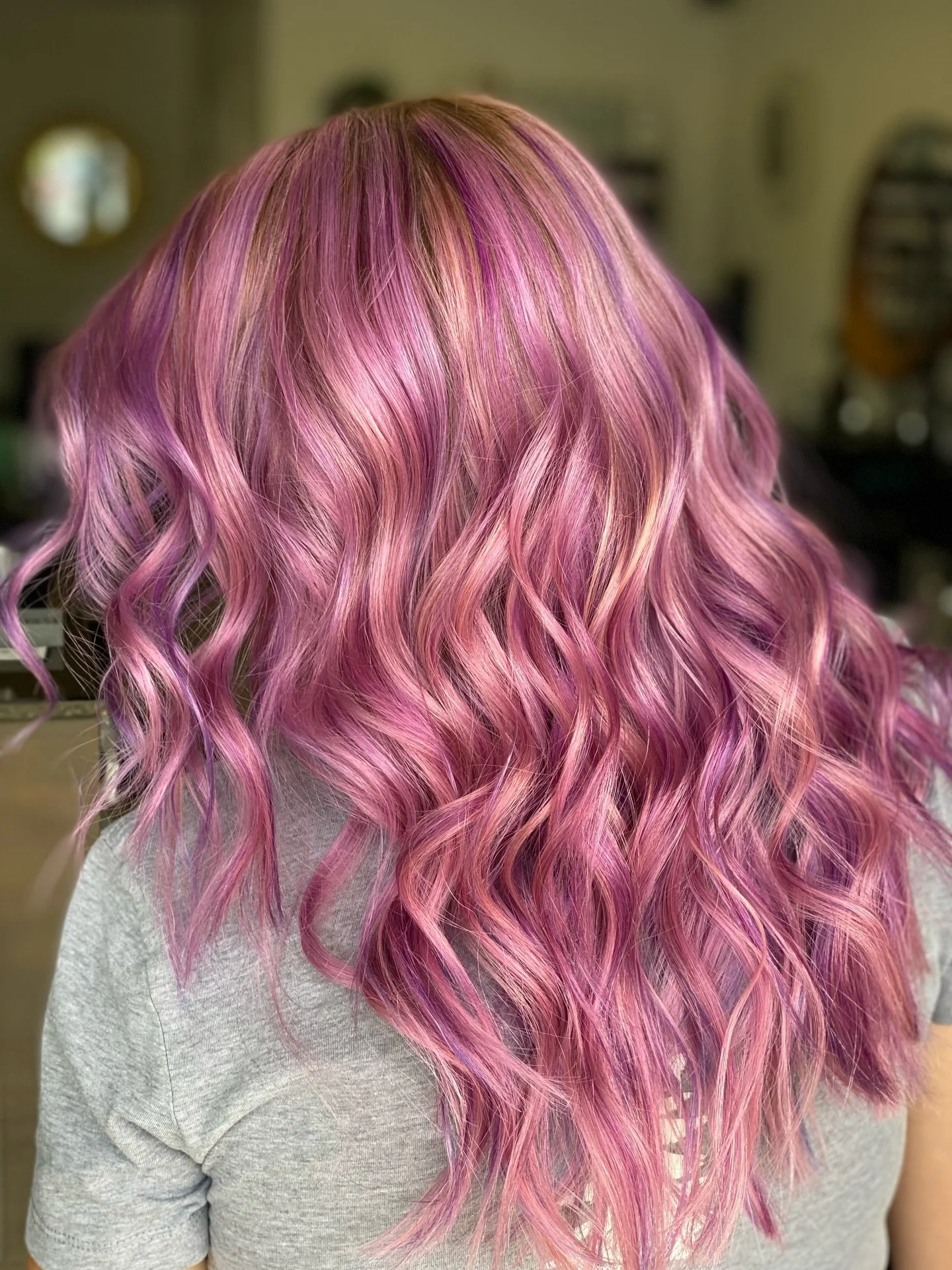 We have all of the pink hair inspo for you just in time for Valentine&rsquo;s Day💞

Book an appointment now through the link in our bio!!!

#sandiego #sandiegohairsalon #lamesa #sandiegohairstylist