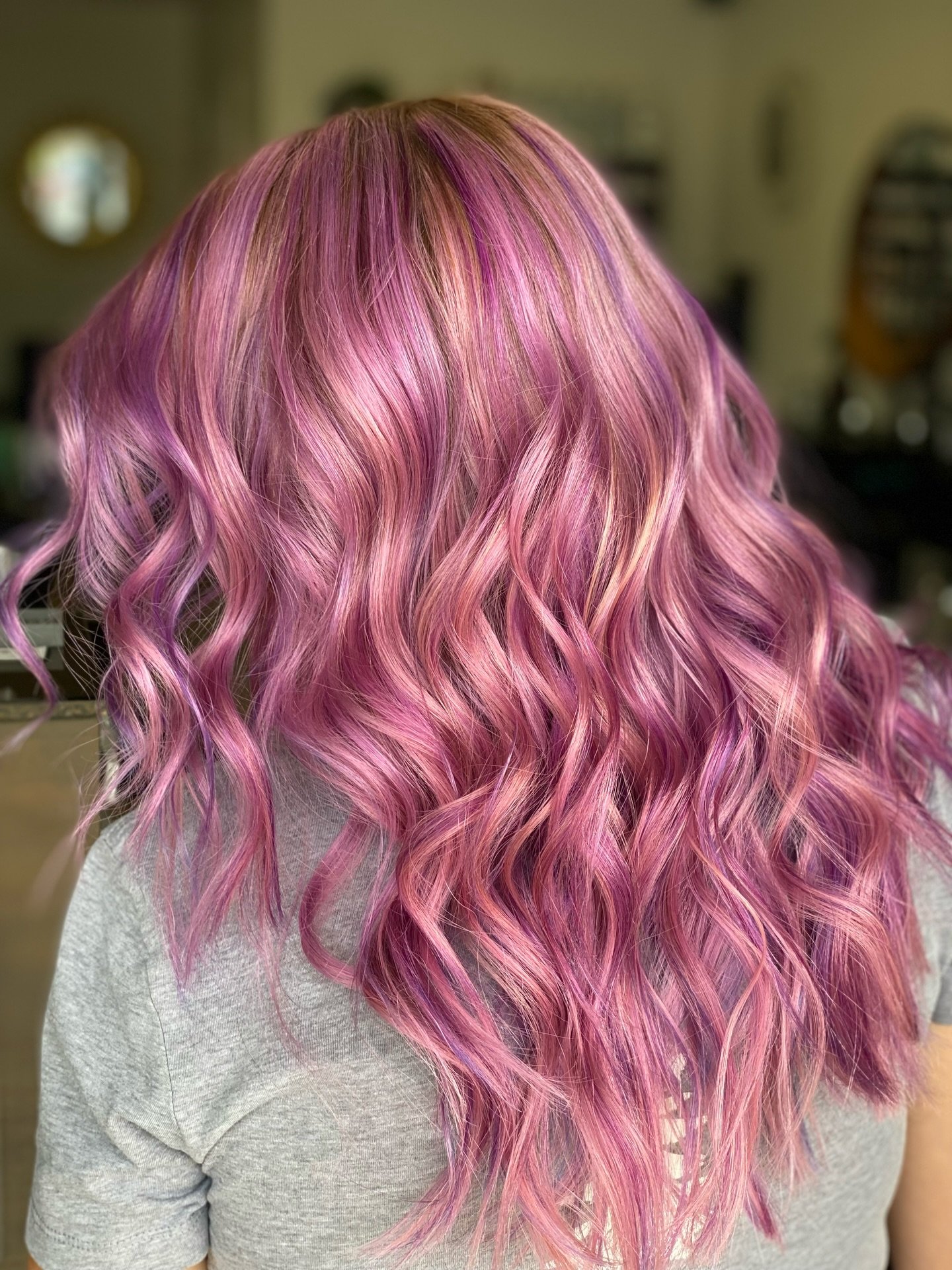 We have all of the pink hair inspo for you just in time for Valentine&rsquo;s Day💞

Book an appointment now through the link in our bio!!!

#sandiego #sandiegohairsalon #lamesa #sandiegohairstylist