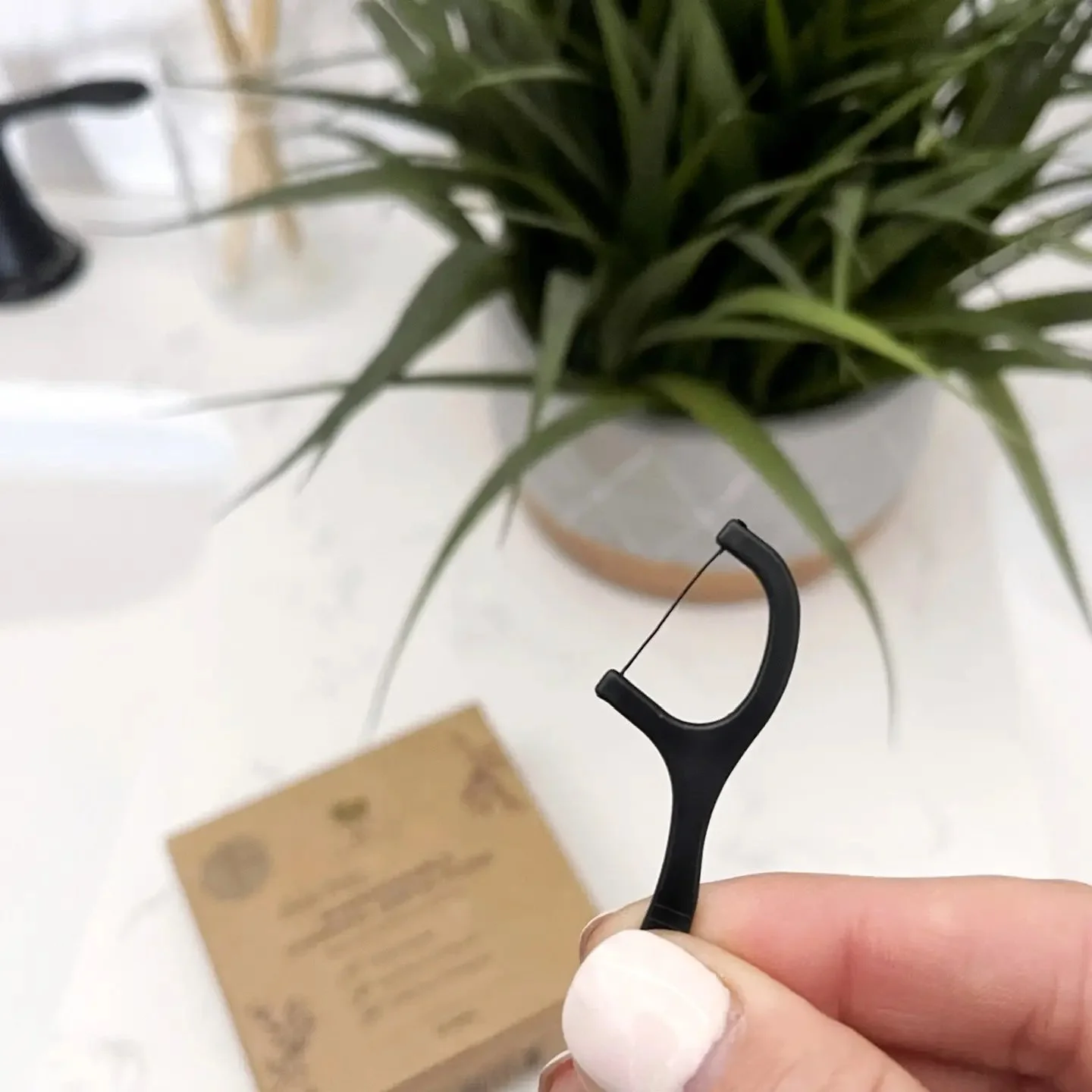 Charcoal Floss Picks