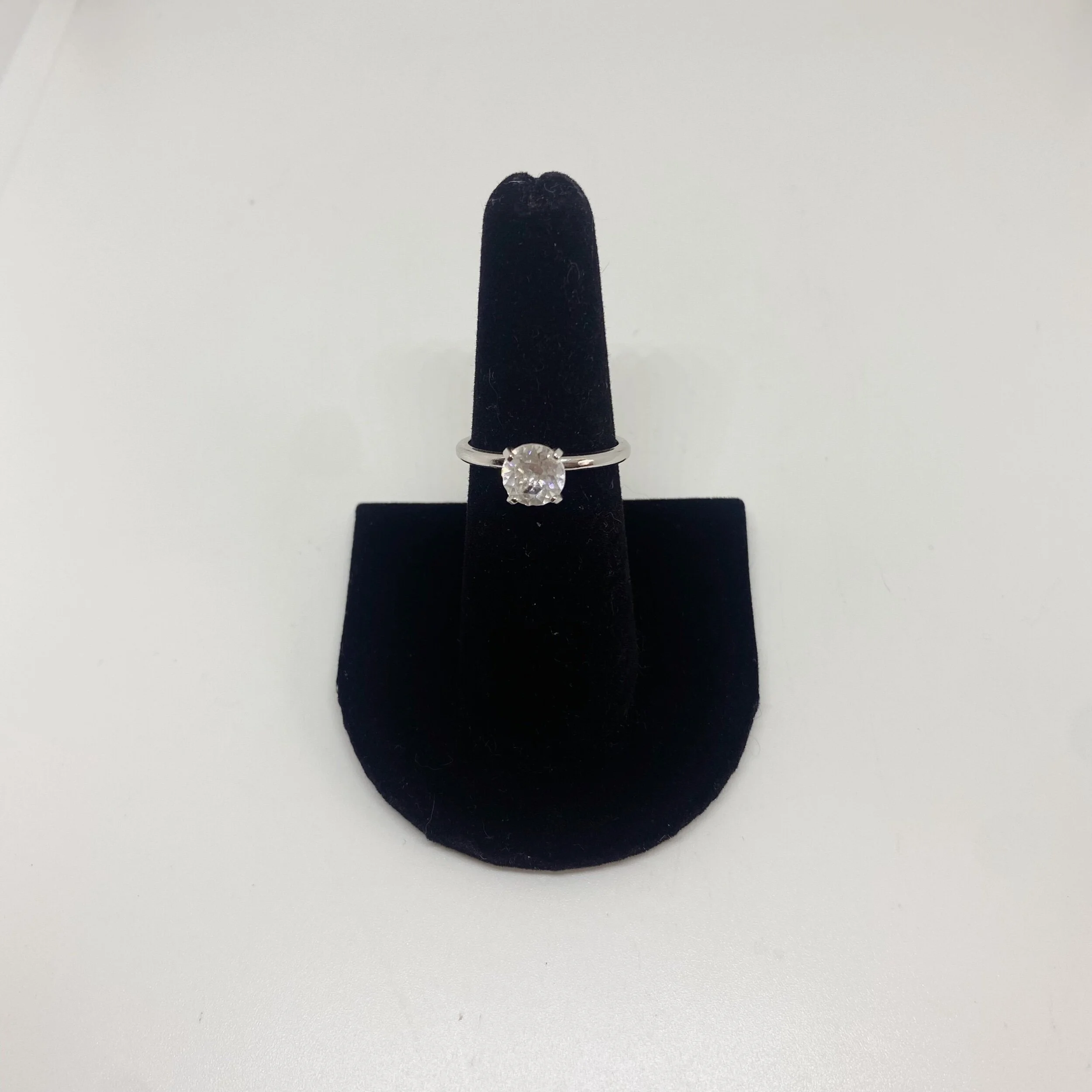 BD0D345A-72F8-4CA3-8B52-DA2225FD050E