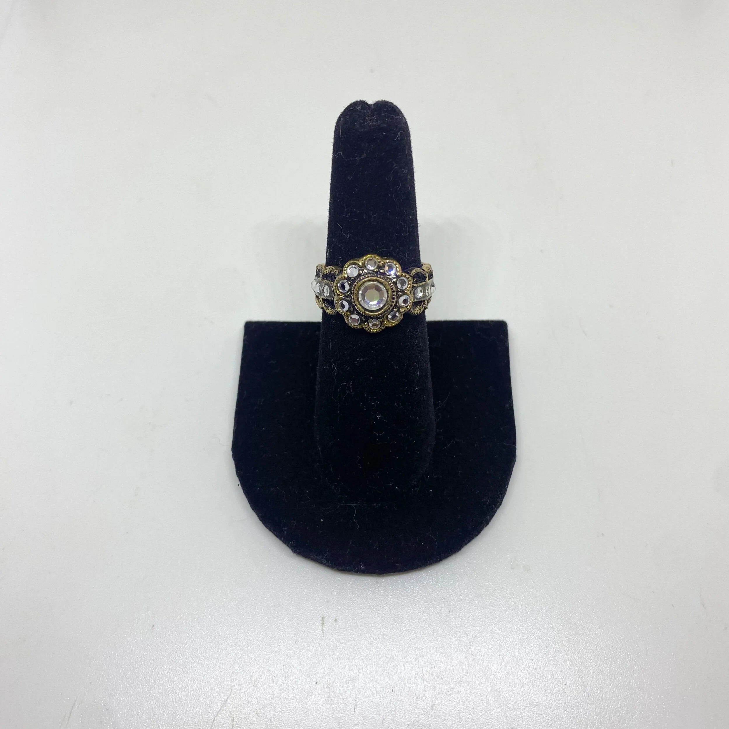 42AA6B99-5847-4D81-BE9D-67B33998A817