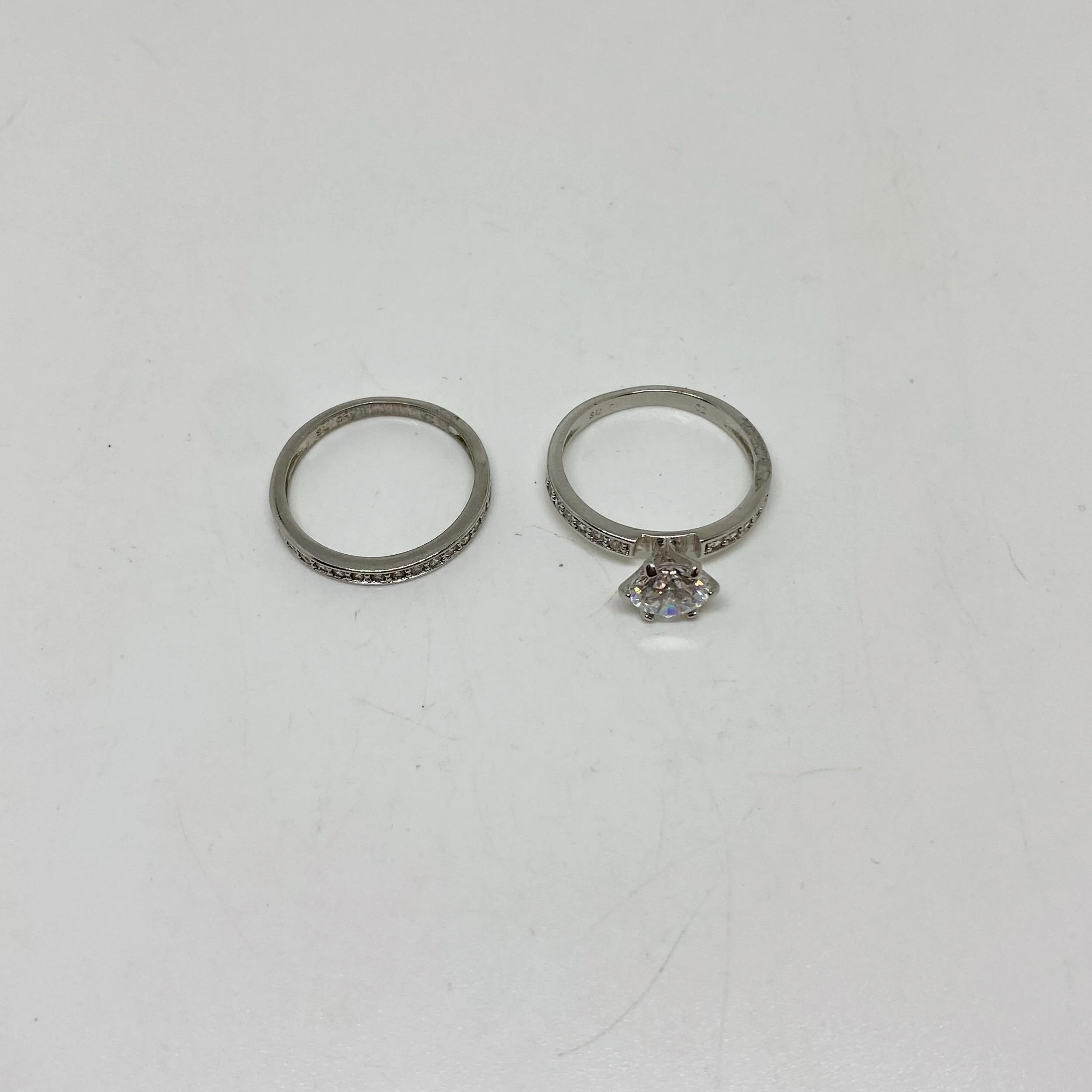 E3E6E87F-61A8-4EDA-B1C9-2F5D7C9D1442