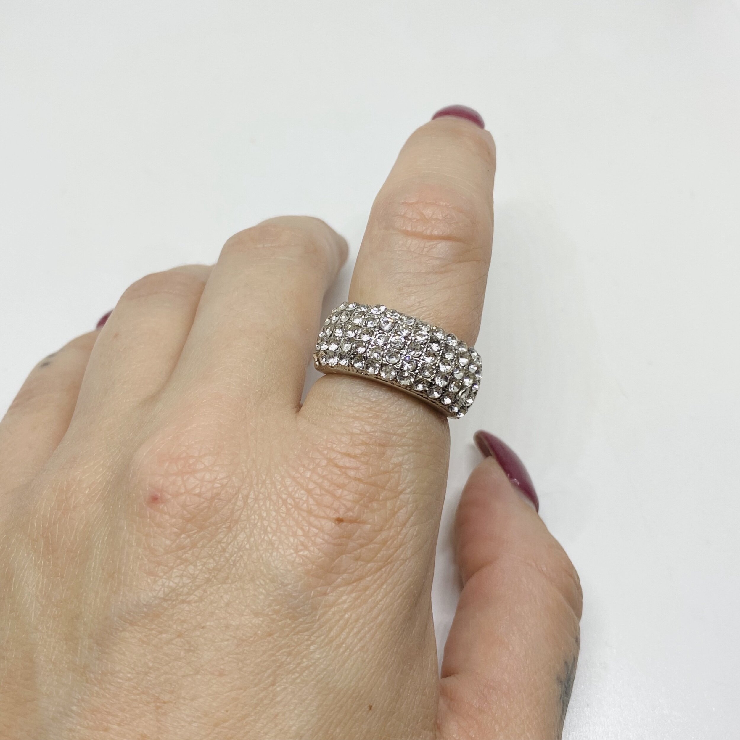 9FEA4ED0-3F97-49A1-B6E3-563D2F57A77C