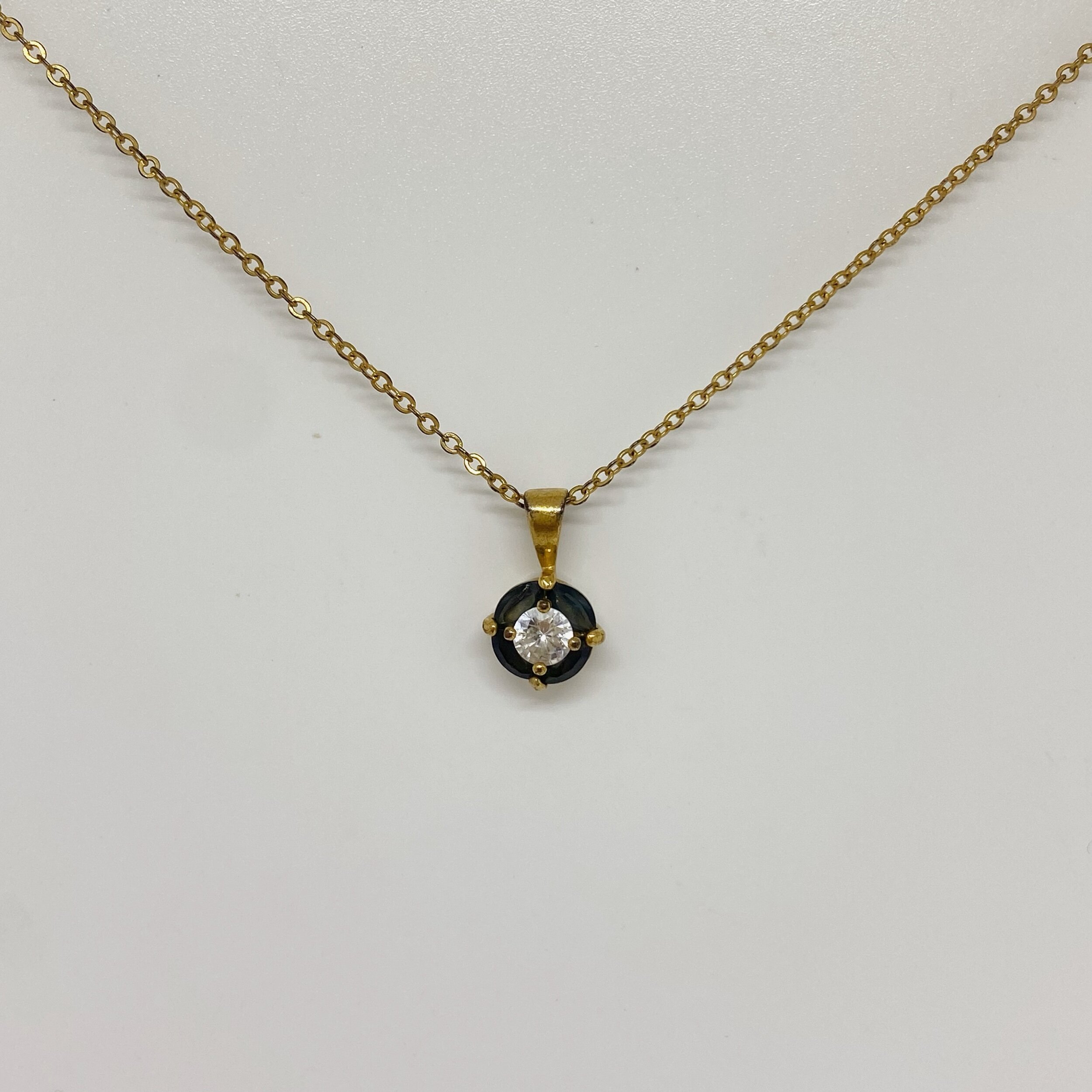 328D2387-21A0-4D6C-A883-7F322D1D5C97