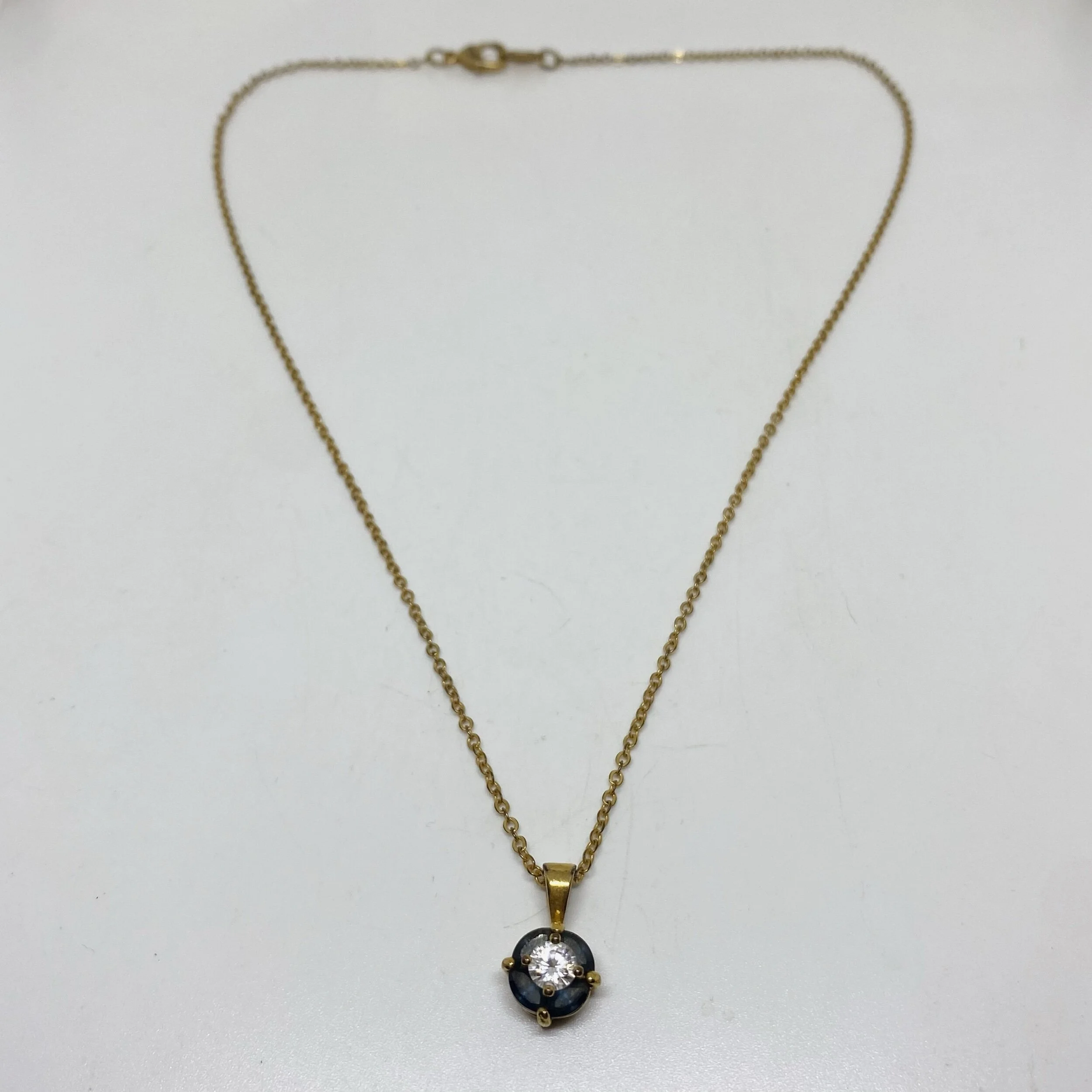 BDBB8CE0-28A8-44FE-9C25-2E98E98D6767