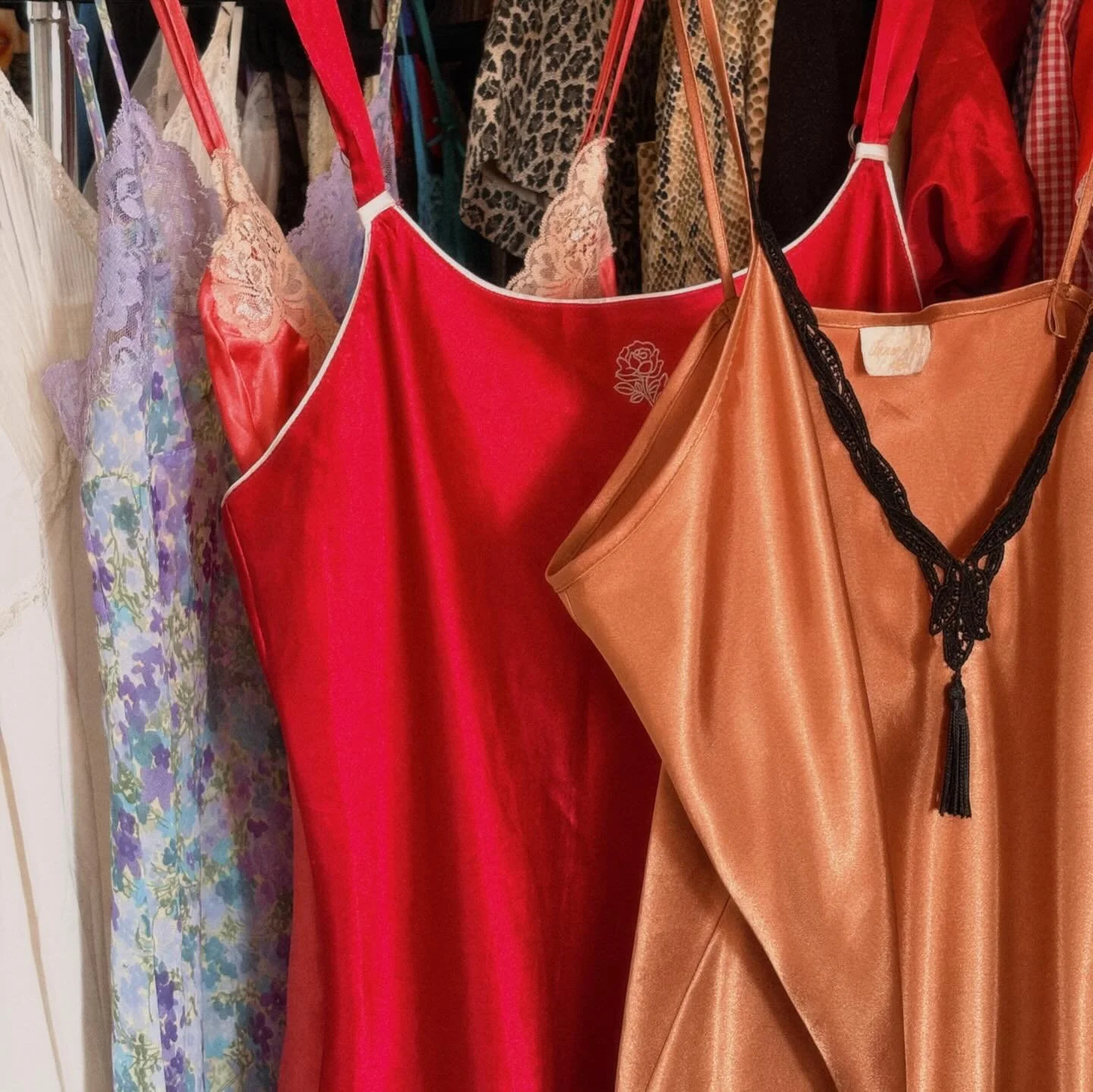 Vintage is our love language 💝 Valentines drop part 2 available now.