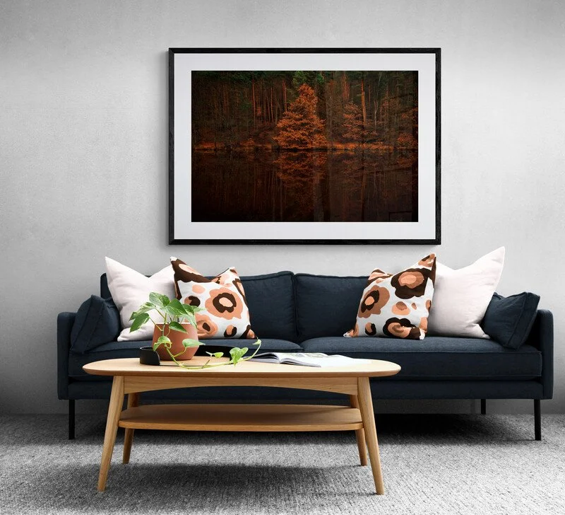 Comfy_living_room_with_sofa_and_coffee_table (1).jpg