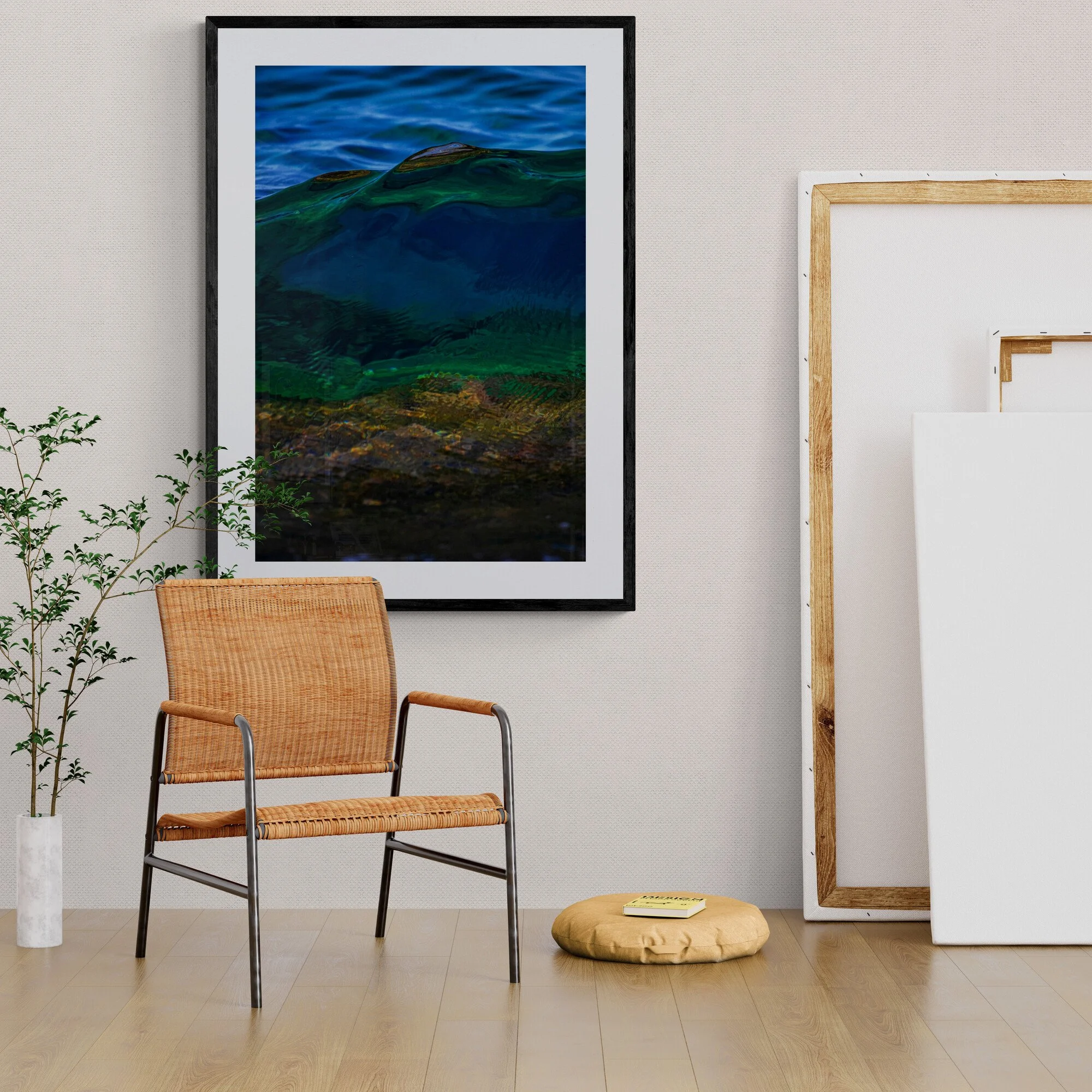 Studio_with_chair_and_canvas_panels (2).jpg