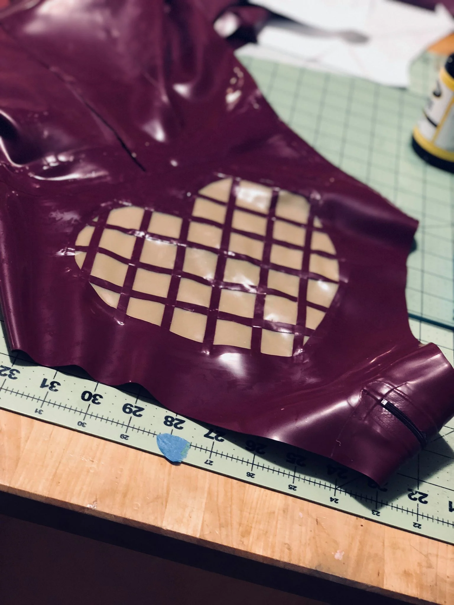 latex_body2.jpg