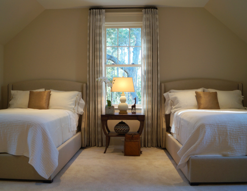 janet_treseder_interior_design_palmetto_bluff_guest_room.JPG