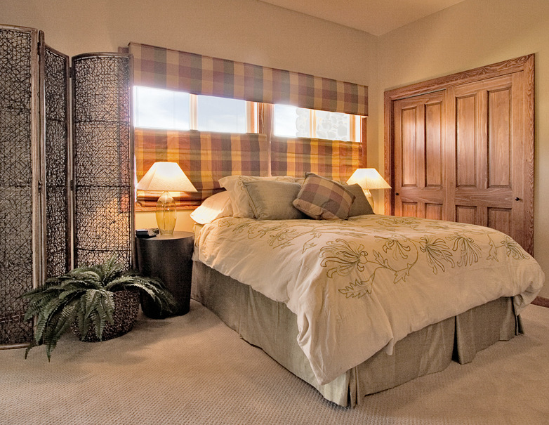 janet_treseder_interior_design_riverwalk_master_Bedroom.jpg