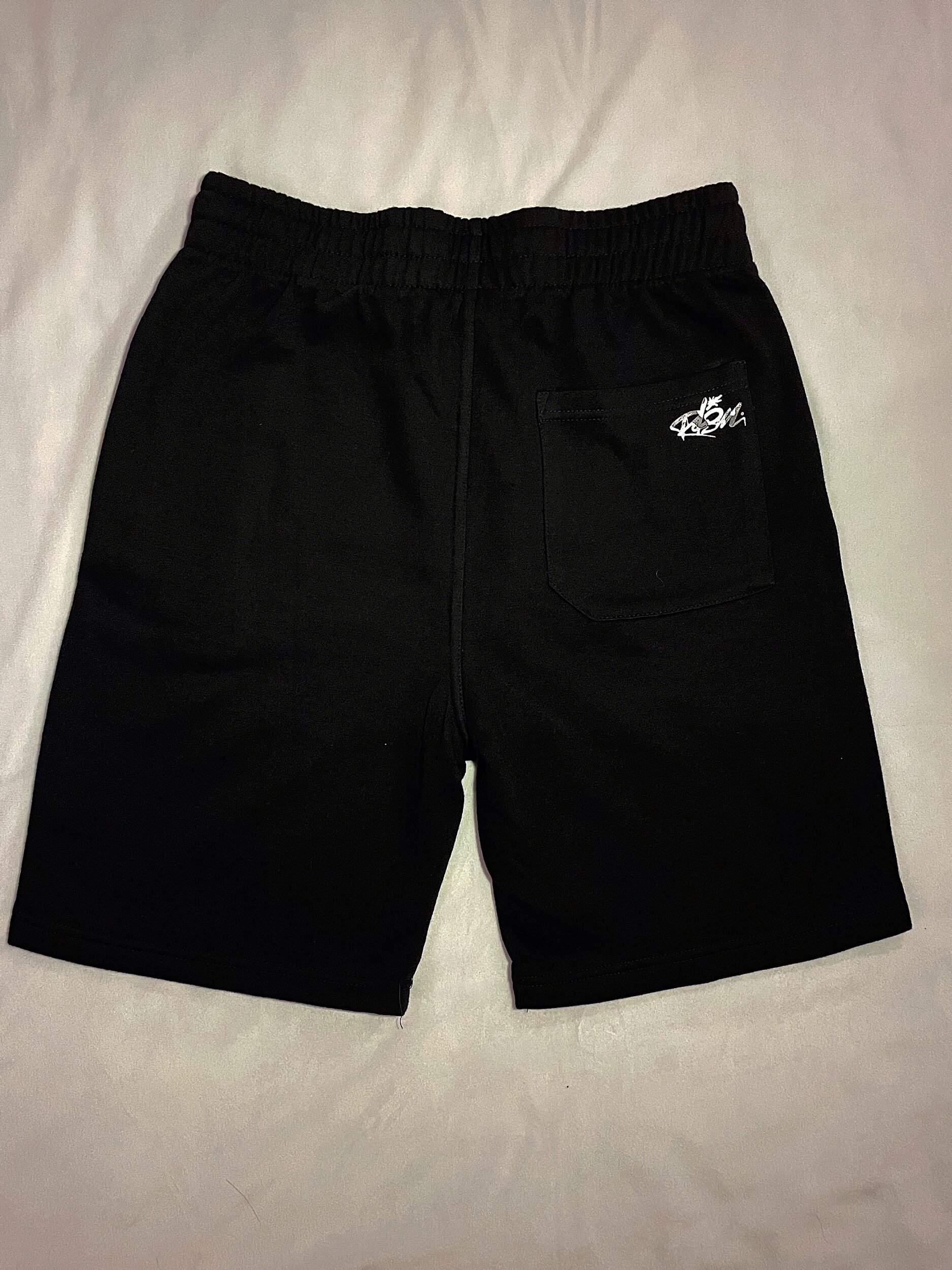 7E053EA0-D33A-4E70-AF37-DBA0BC7B6AB4