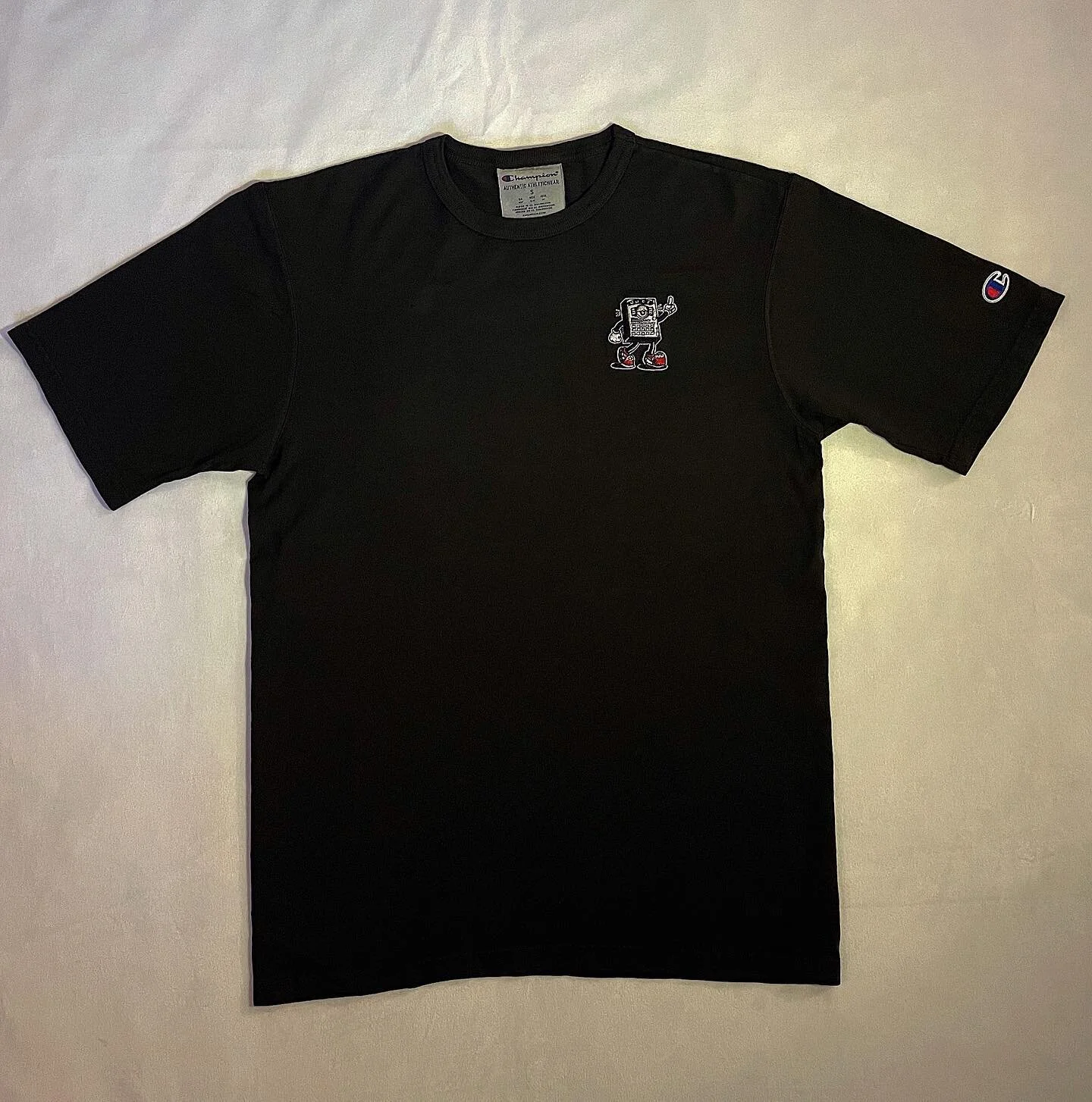 🚨 New Merch Drop 🚨 
SP Bandit (Embroidered) T-Shirt
Exclusive and Limited
Designed: @la.nice_ 
Sizes: Small - 3XL
Hit the website or DM to get yours!