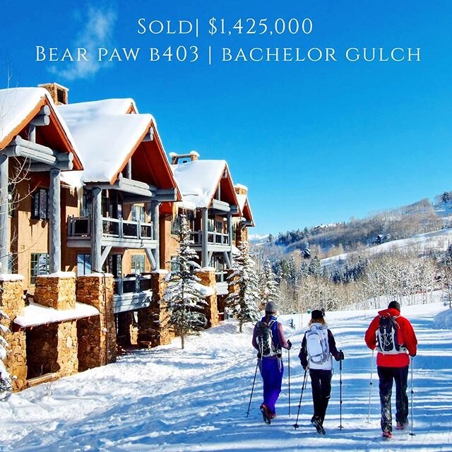 A sale worth celebrating! I have worked with these buyers for over a year in search of the perfect mountain retreat and am thrilled we found it! Bear Paw is one of Bachelor Gulch&rsquo;s premier ski-in/ski-out properties 😍 .
.
.
.

#locationlocation