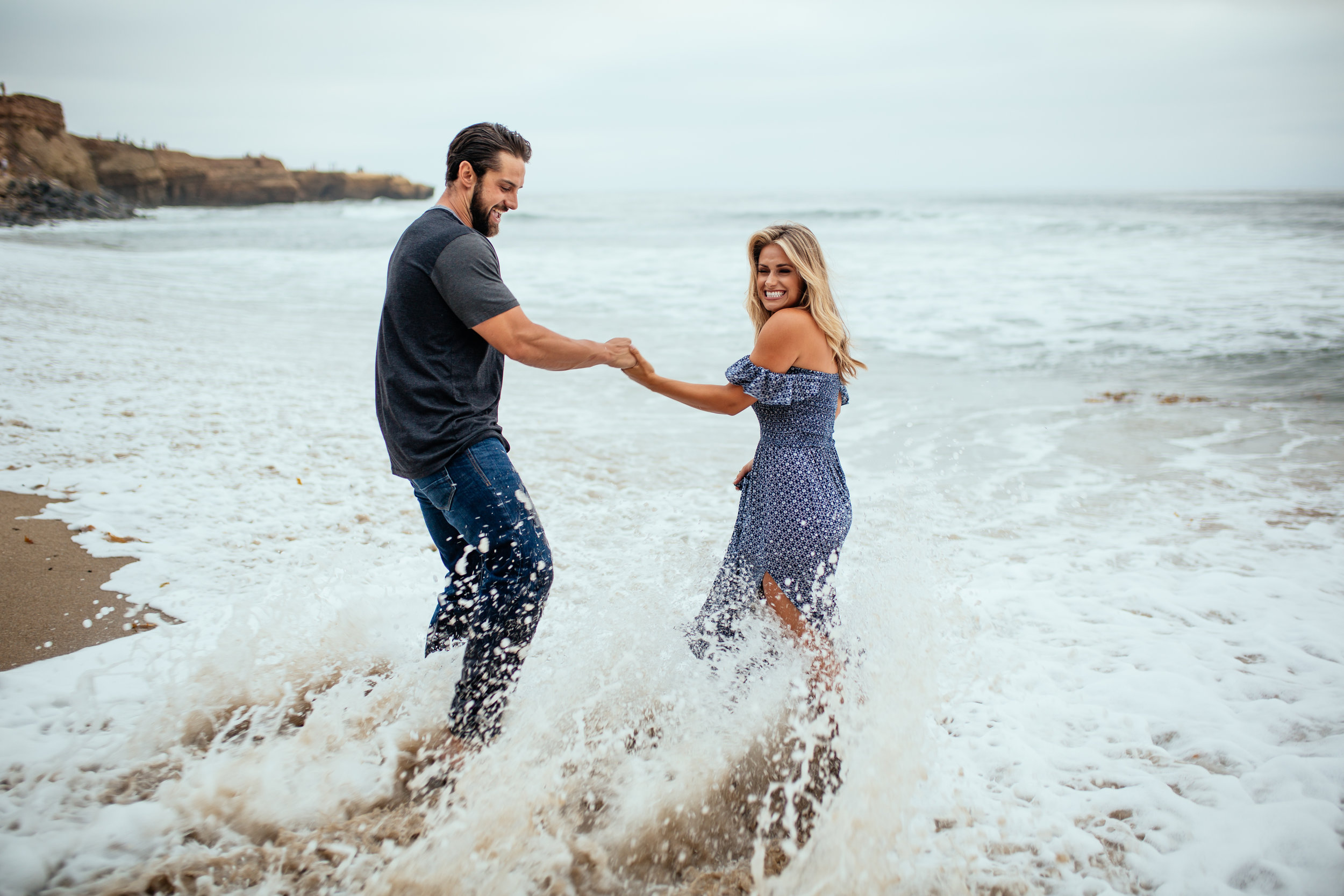 beach-engagement-shoot1.jpg