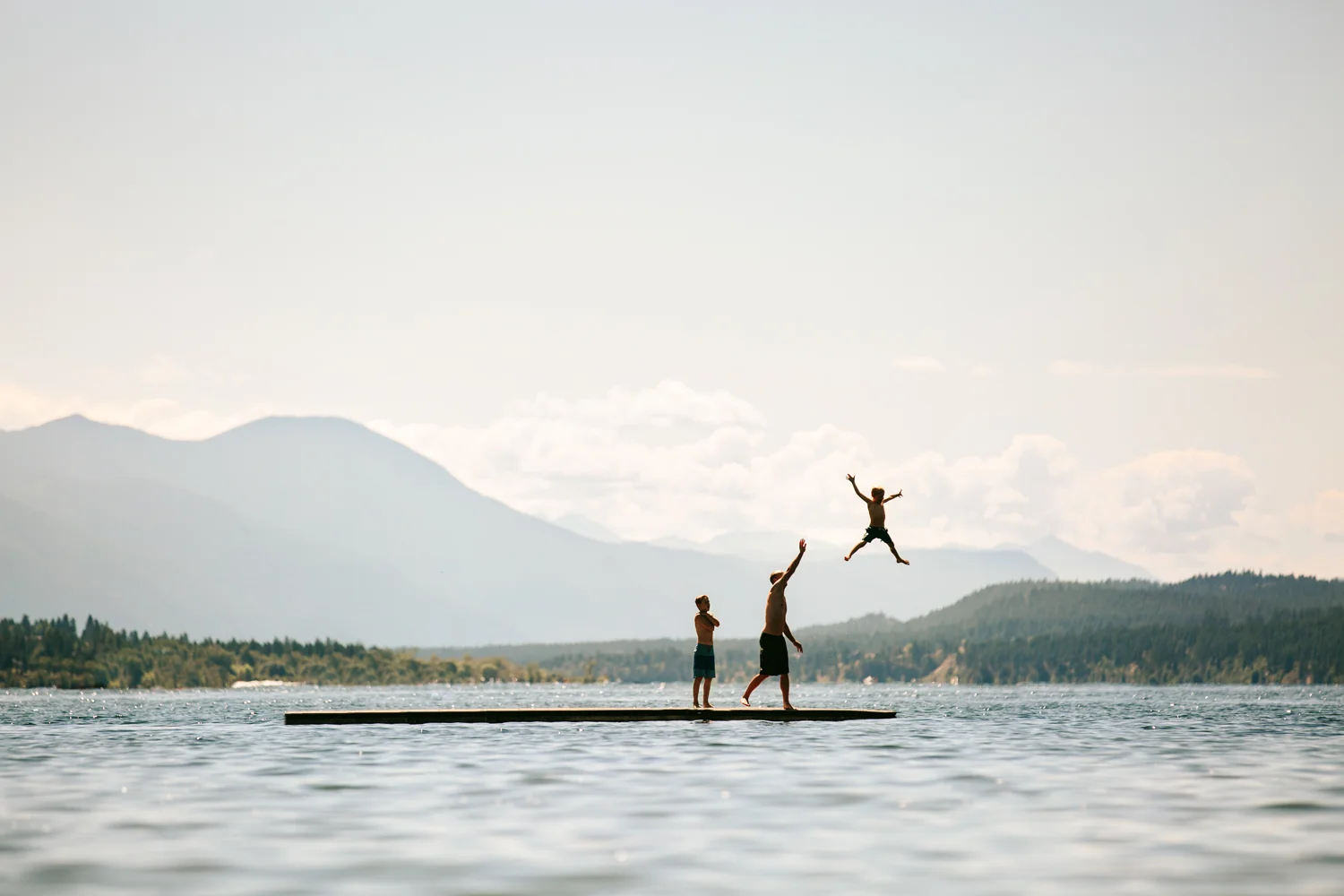 ArdelleNeubert_Lake_Family_swimming.jpg