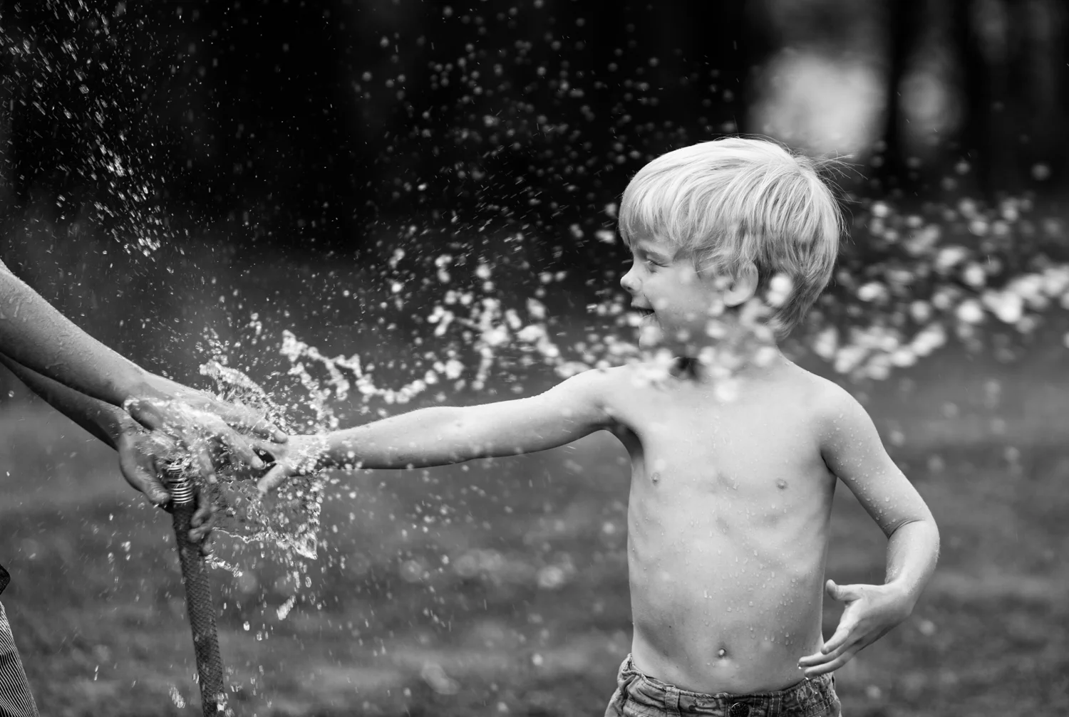 ArdelleNeubert_Water_Splashing_Playing_Summer.jpg