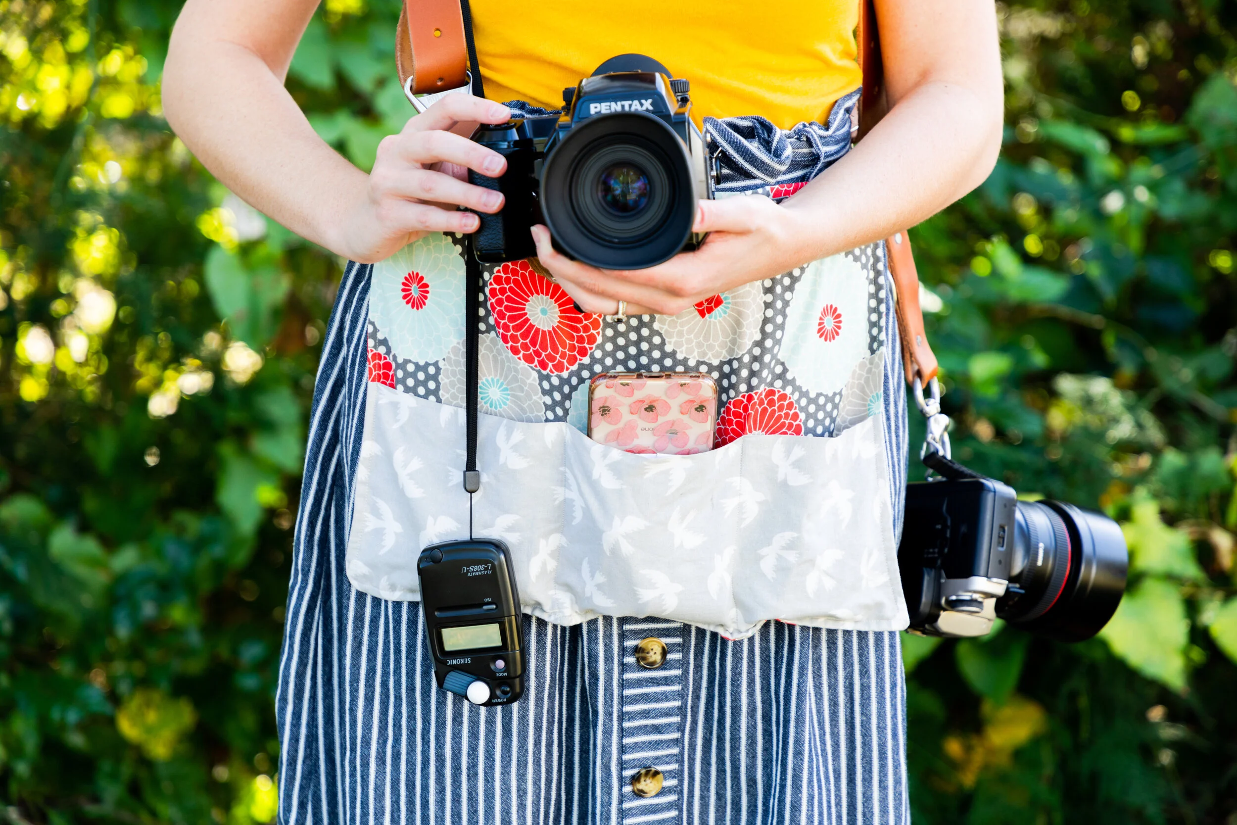 What's In My Bag: Film Gear - Pentax 645n