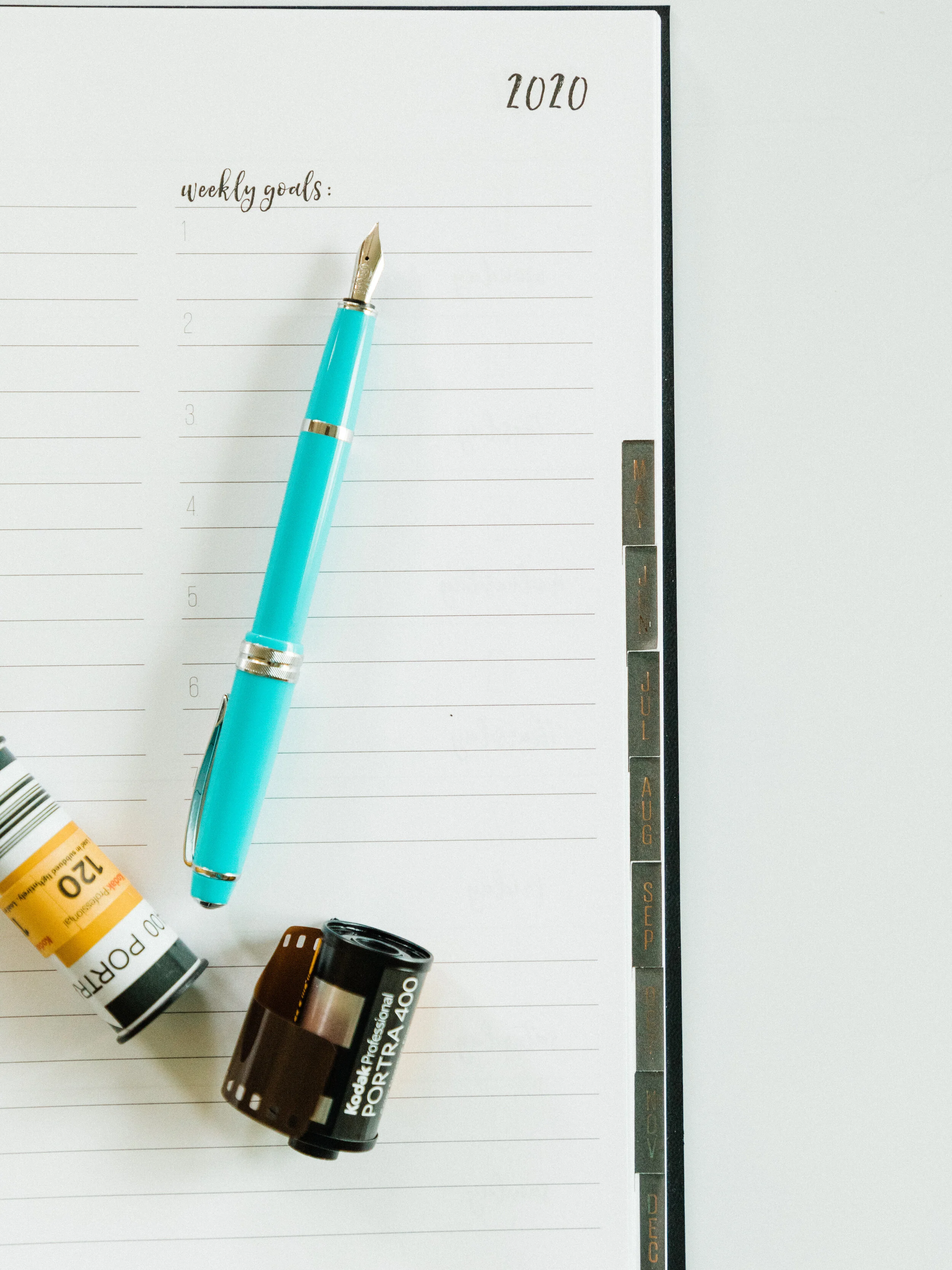 FREEBIE: How To Shoot Your First Roll Of Film