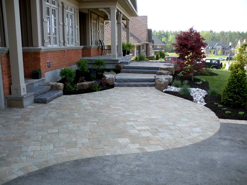 Wel-done-Landscaping-004.jpg