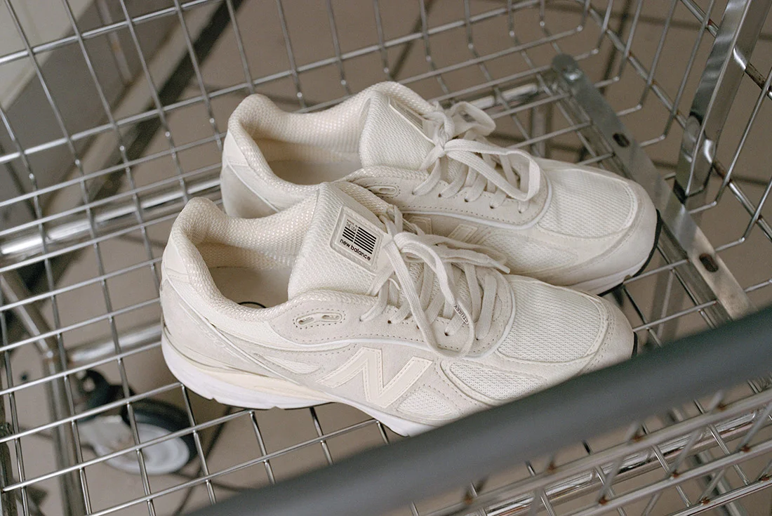 NEW-BALANCE-STUSSY-990V4-7.jpg