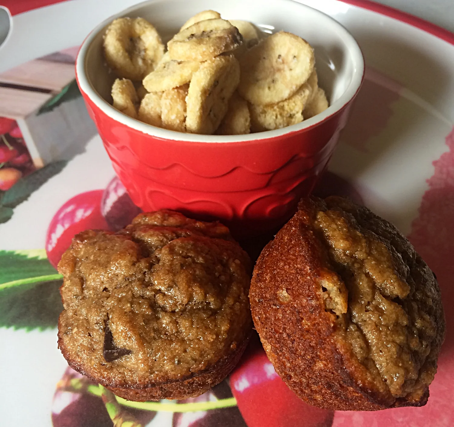 Low Carb Banana Walnut Muffins