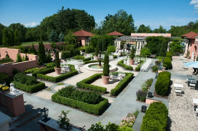 mansion grounds