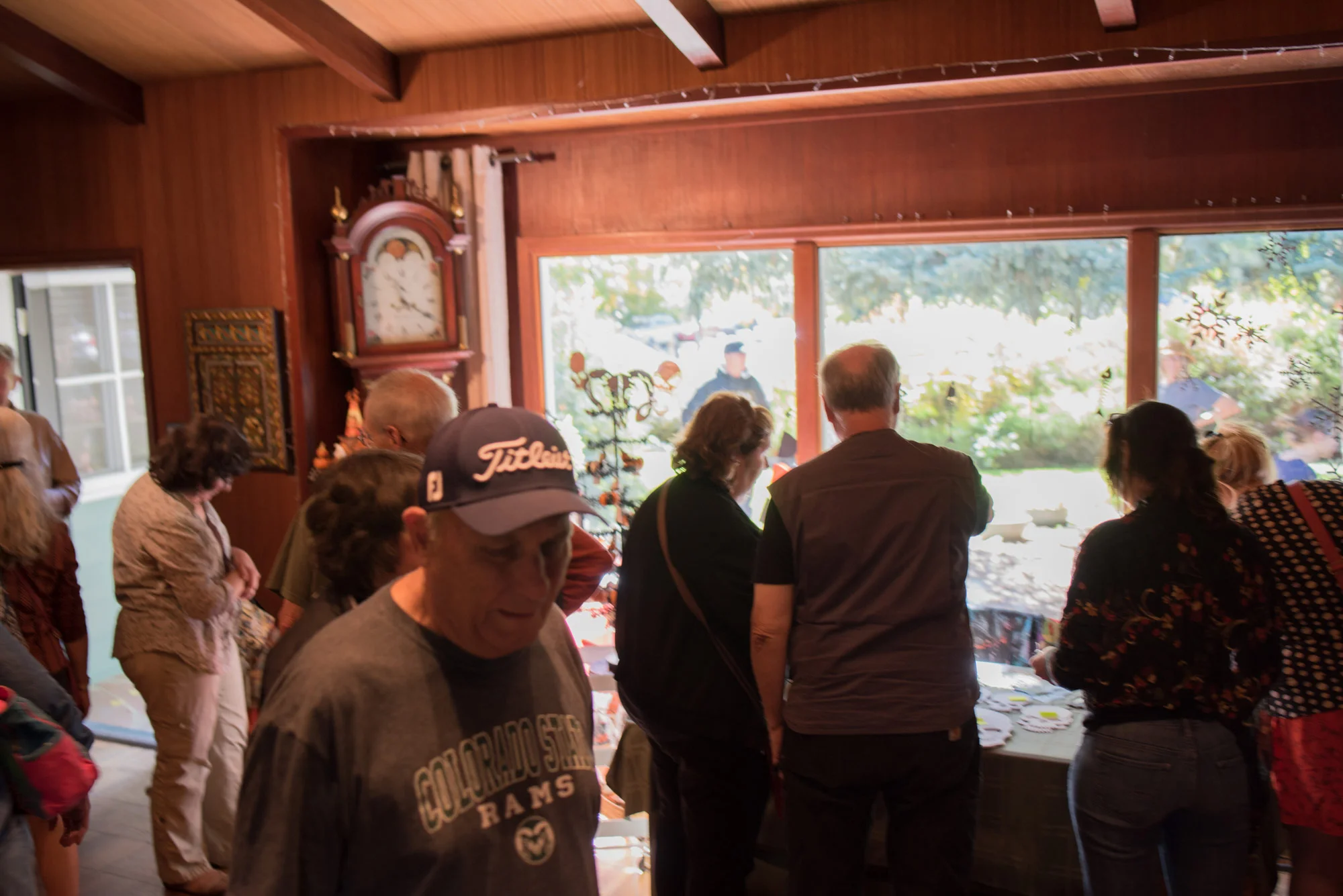 Glens-Art-Walk-2017-hz-Oct7-1-3.jpg