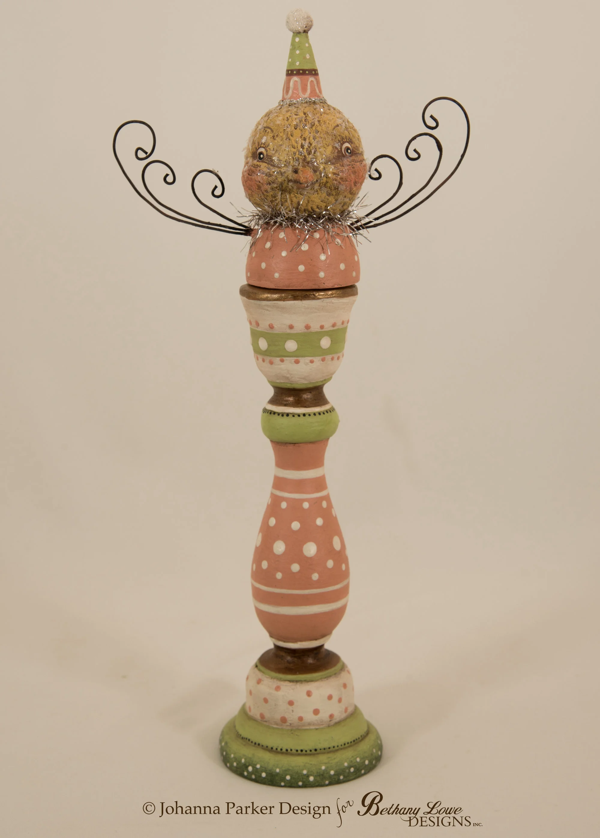 (K) Chick Candlestick MEDIUM 