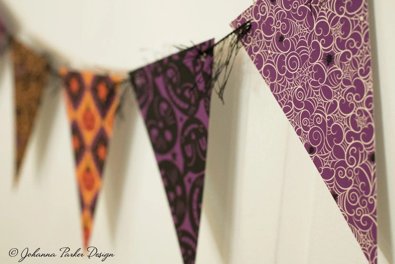 Pocus-Purple-Halloween-Garland-Pennants-4.jpg