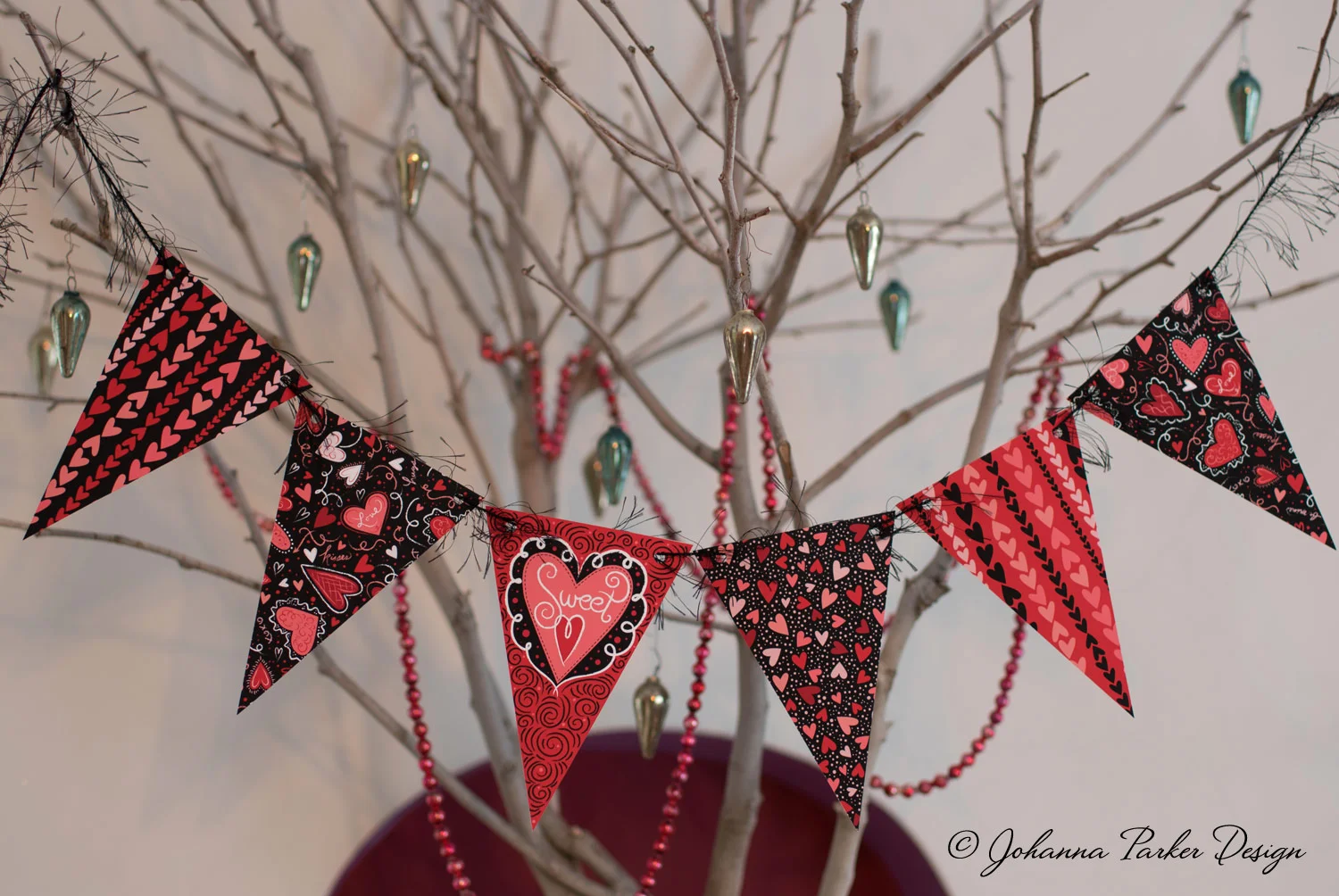 Black-Velvet-Valentine-Pennant-Garland-Johanna-Parker-strung-V3.jpg