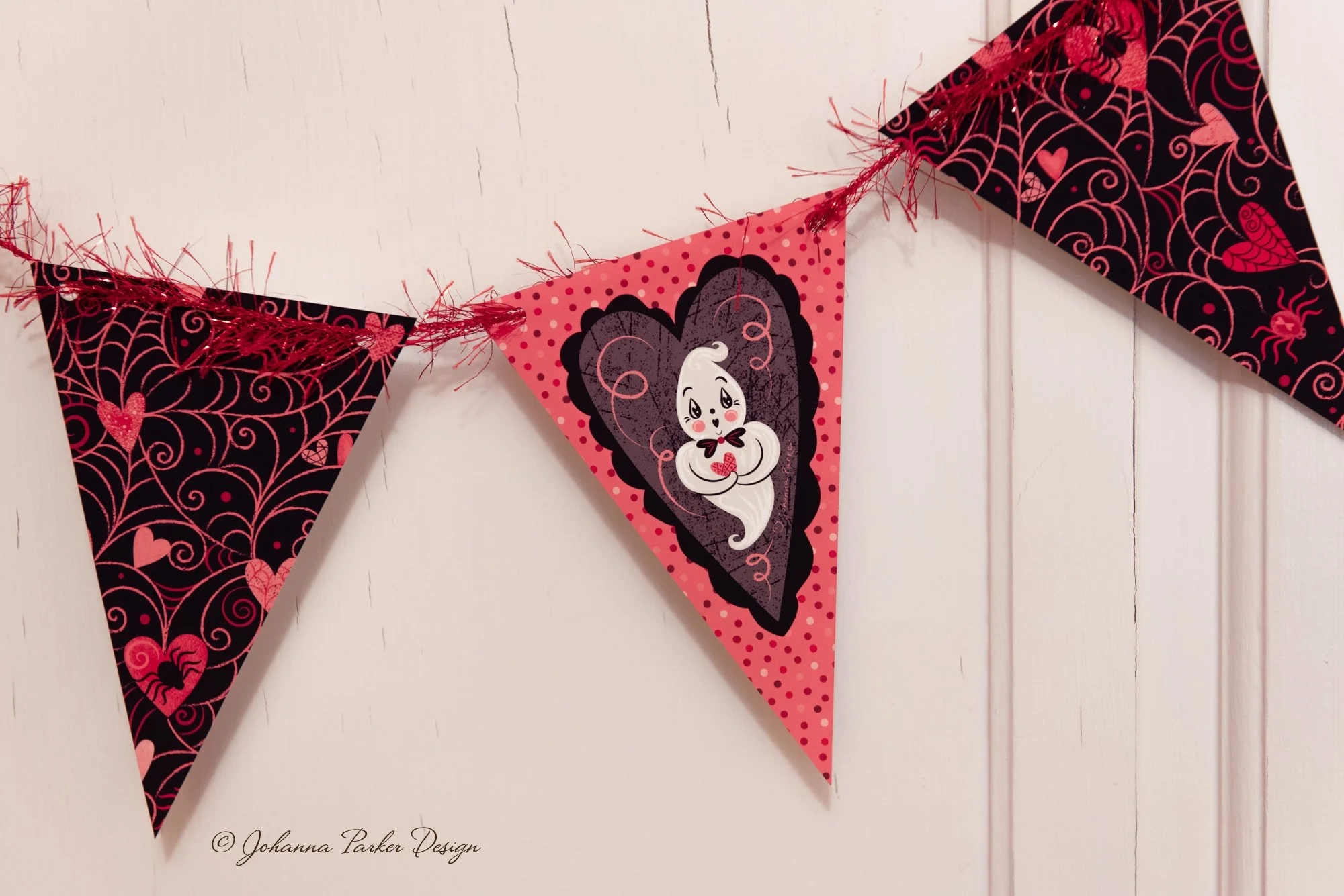 Johanna-Parker-Valoween-Spooks-Ghost-Valentine-Pennant.jpg