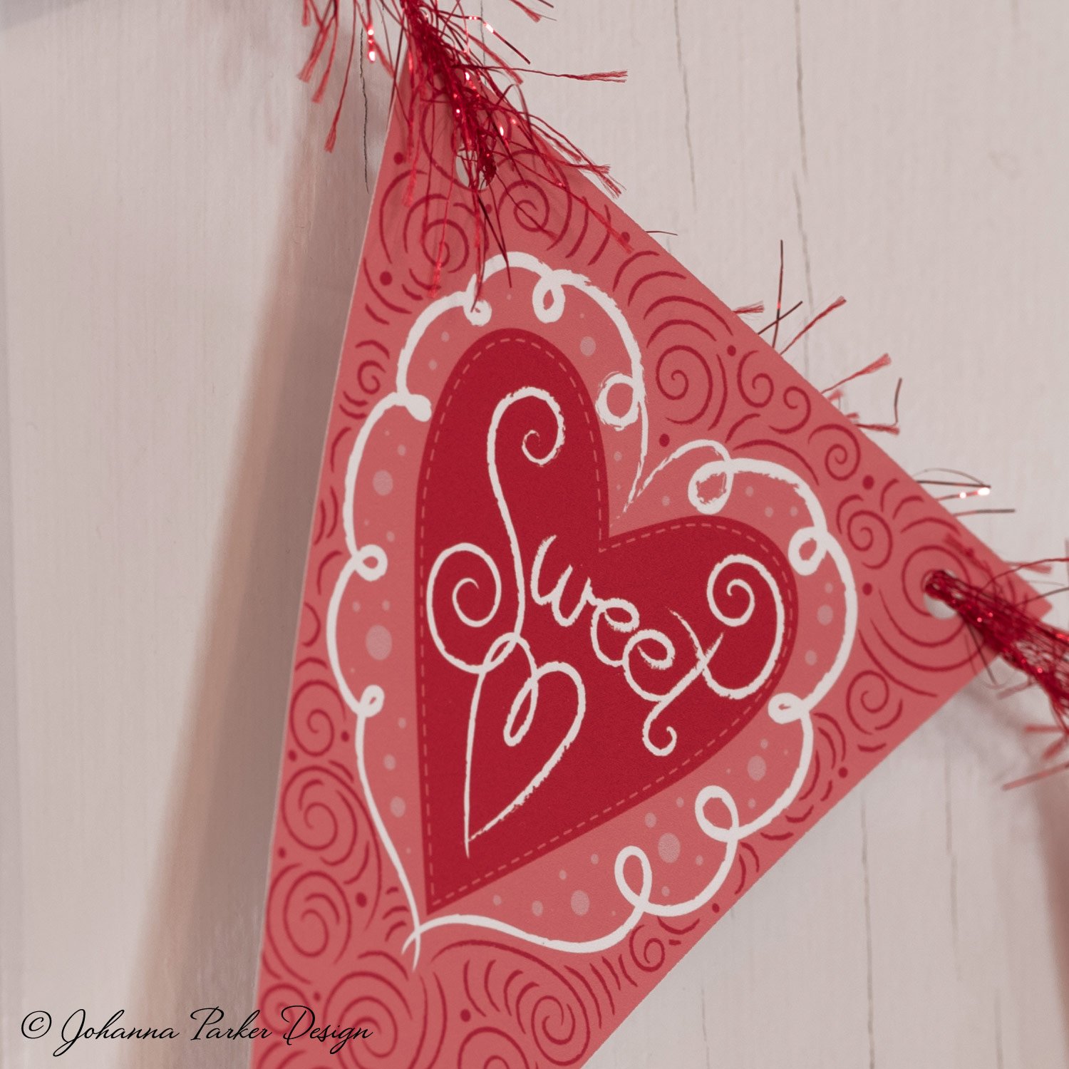 Sweet-Heart-Valentine-Garland-Zoom.jpg