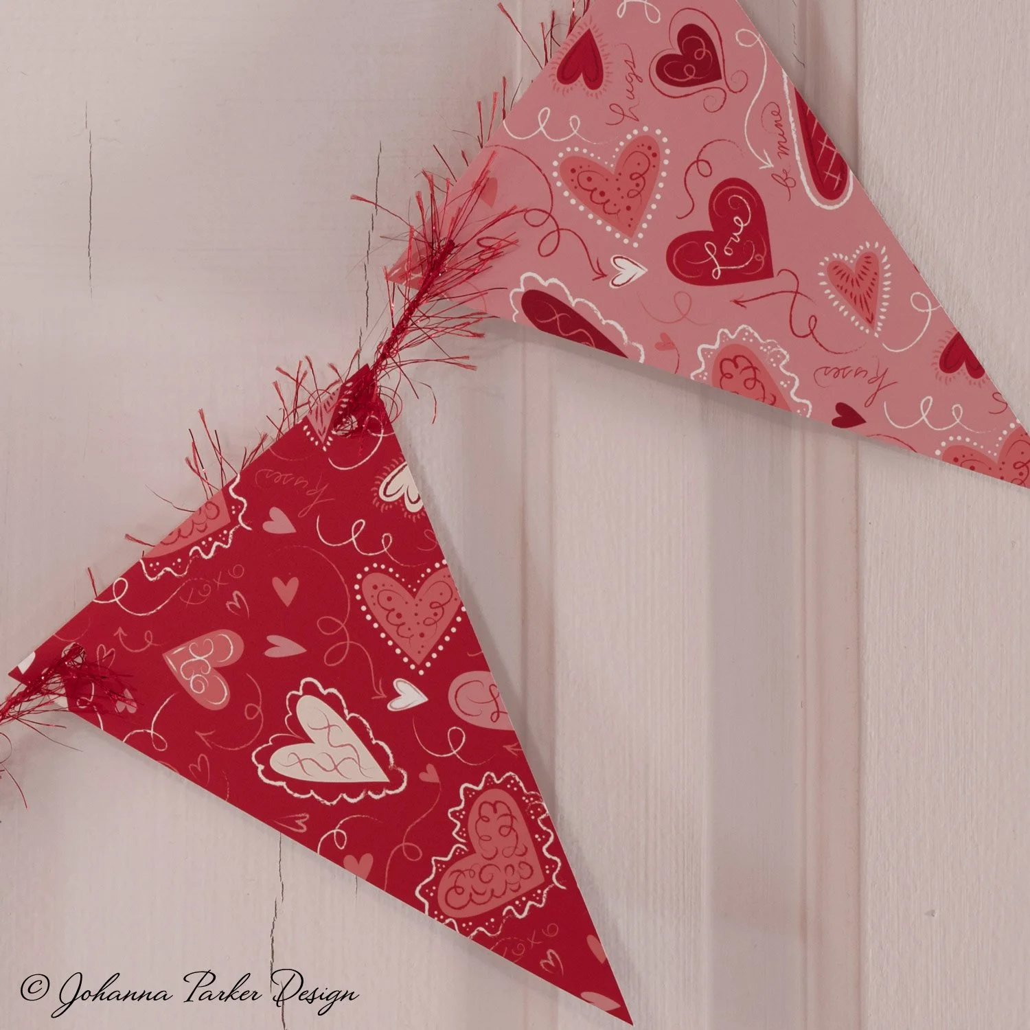 Sweet-Heart-Valentine-Garland-right-crop.jpg