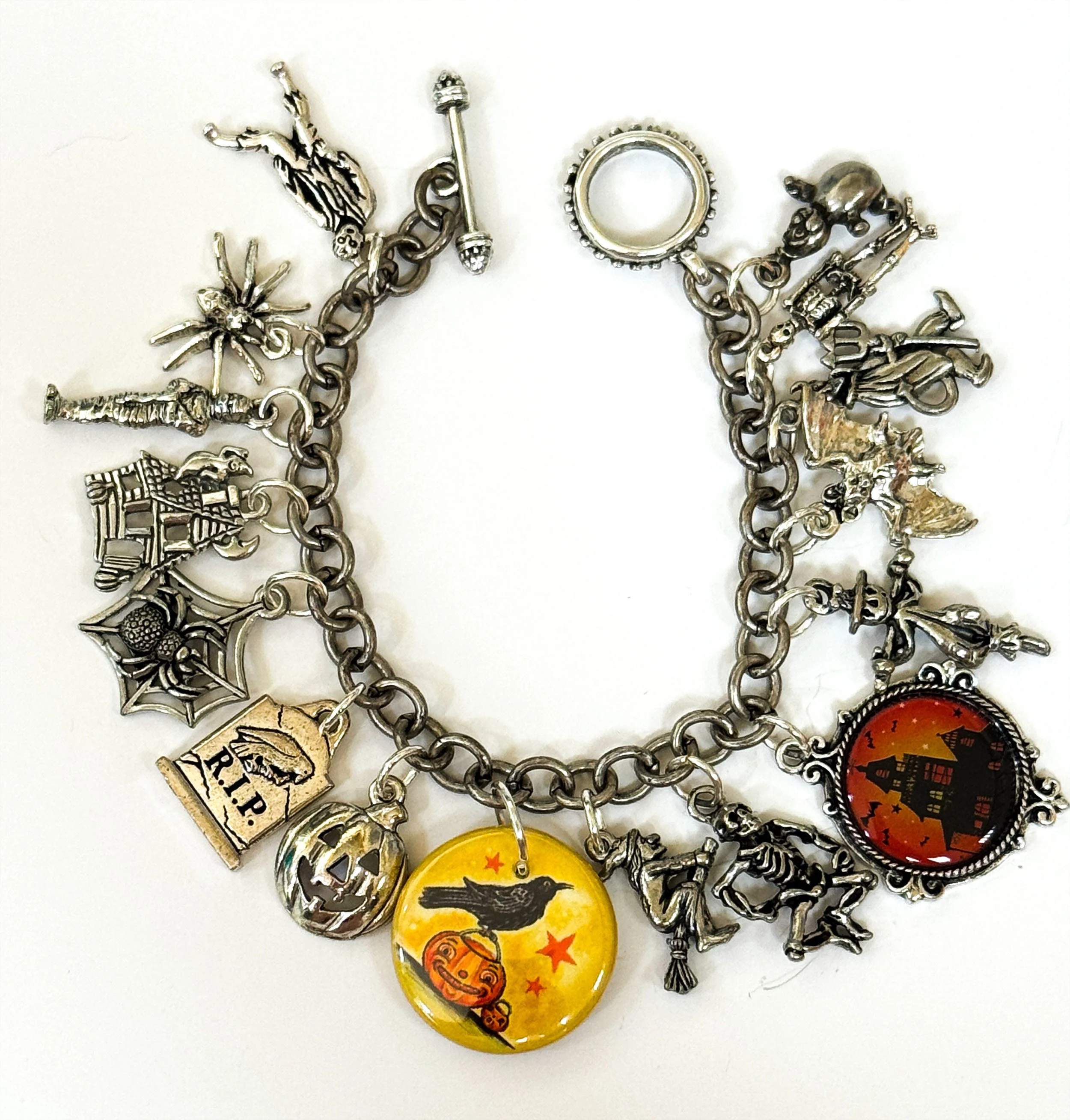 Vintage-Halloween-Store-Johanna-Parker-Crow-&-Pumpkin-Charm-Bracelet.jpg