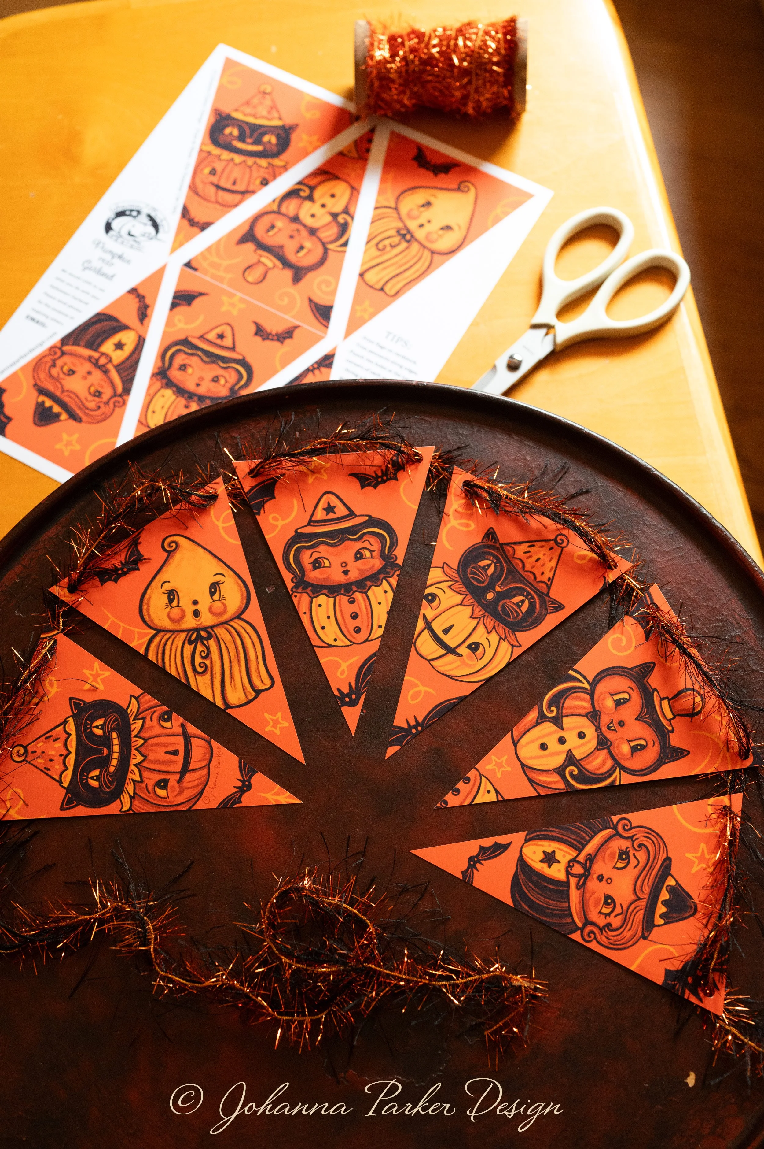 Johanna-Parker-DIY-Pumpkin-Peep-Halloween-Pennant-Garland-Printable-Project.jpg