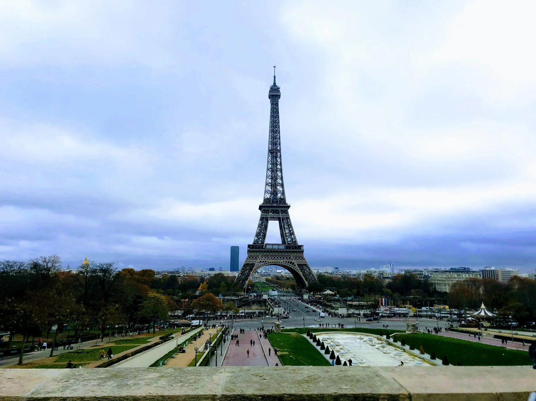 eiffel tower.jpg