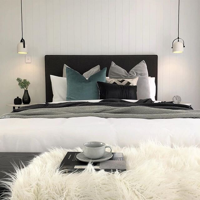 BED || Do you make your bed every morning? .
.
It's a small accomplishment but can help you set your day on the right track... besides, how good is it getting into a bed that looks like this 👌🏼