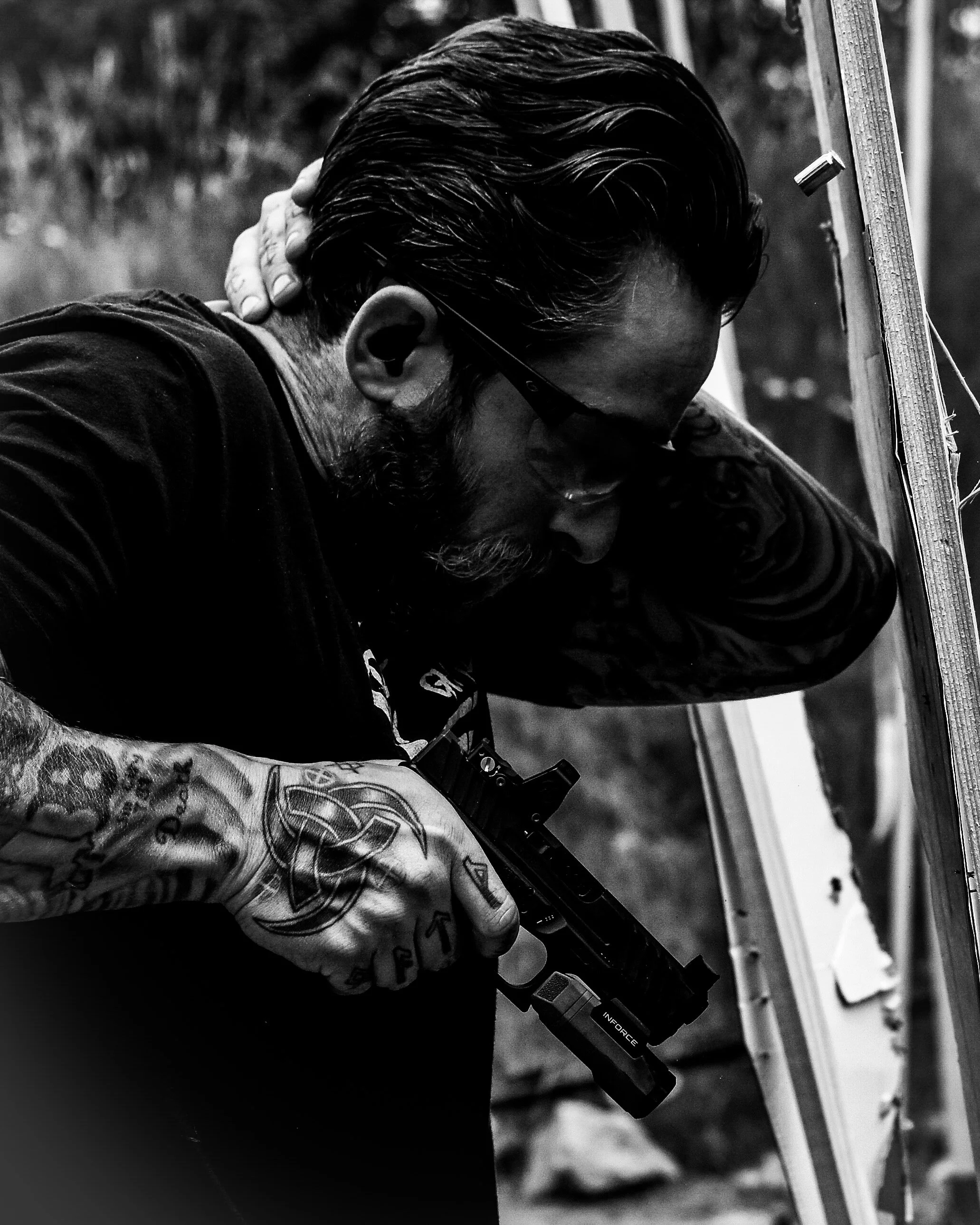 FUNCTIONAL PISTOL APPLICATION 2