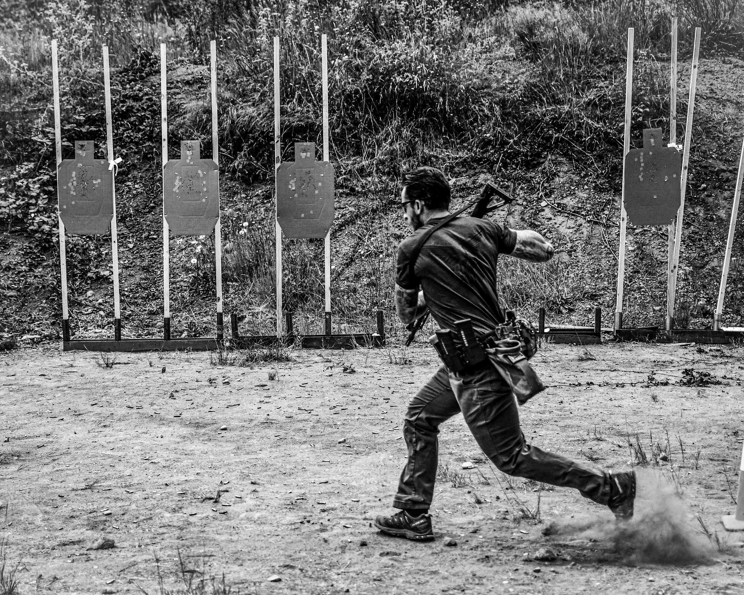 FUNCTIONAL CARBINE APPLICATION 1