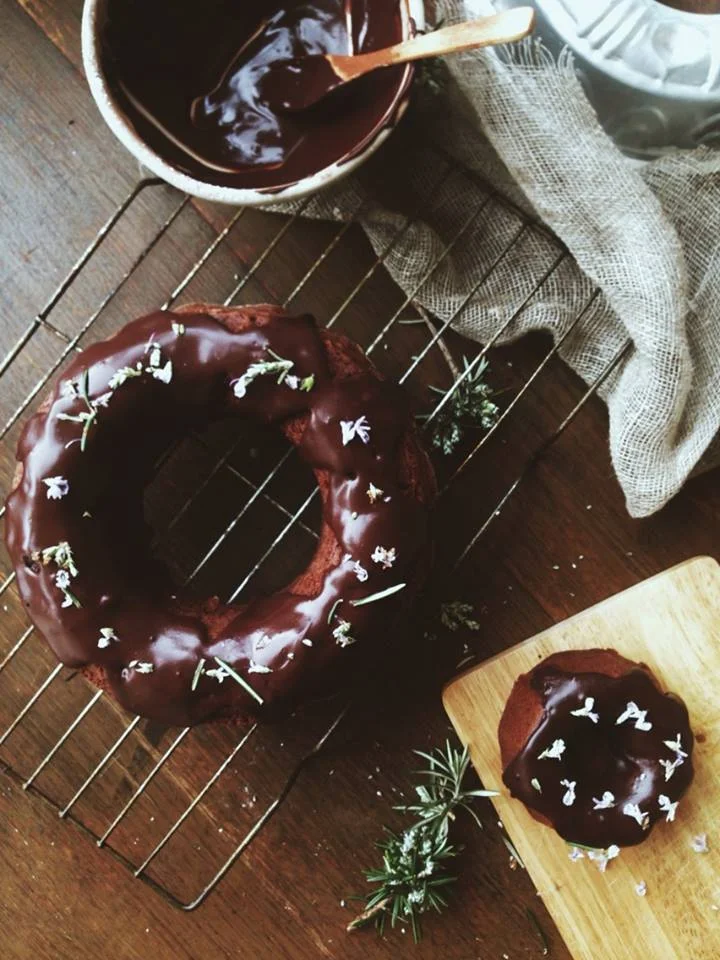 Slow Food: Two Cakes for Spring by Julia Ostro