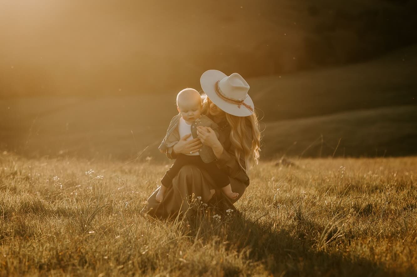 When you pull out the old trusty 85 during golden hour 👌🏼🥰